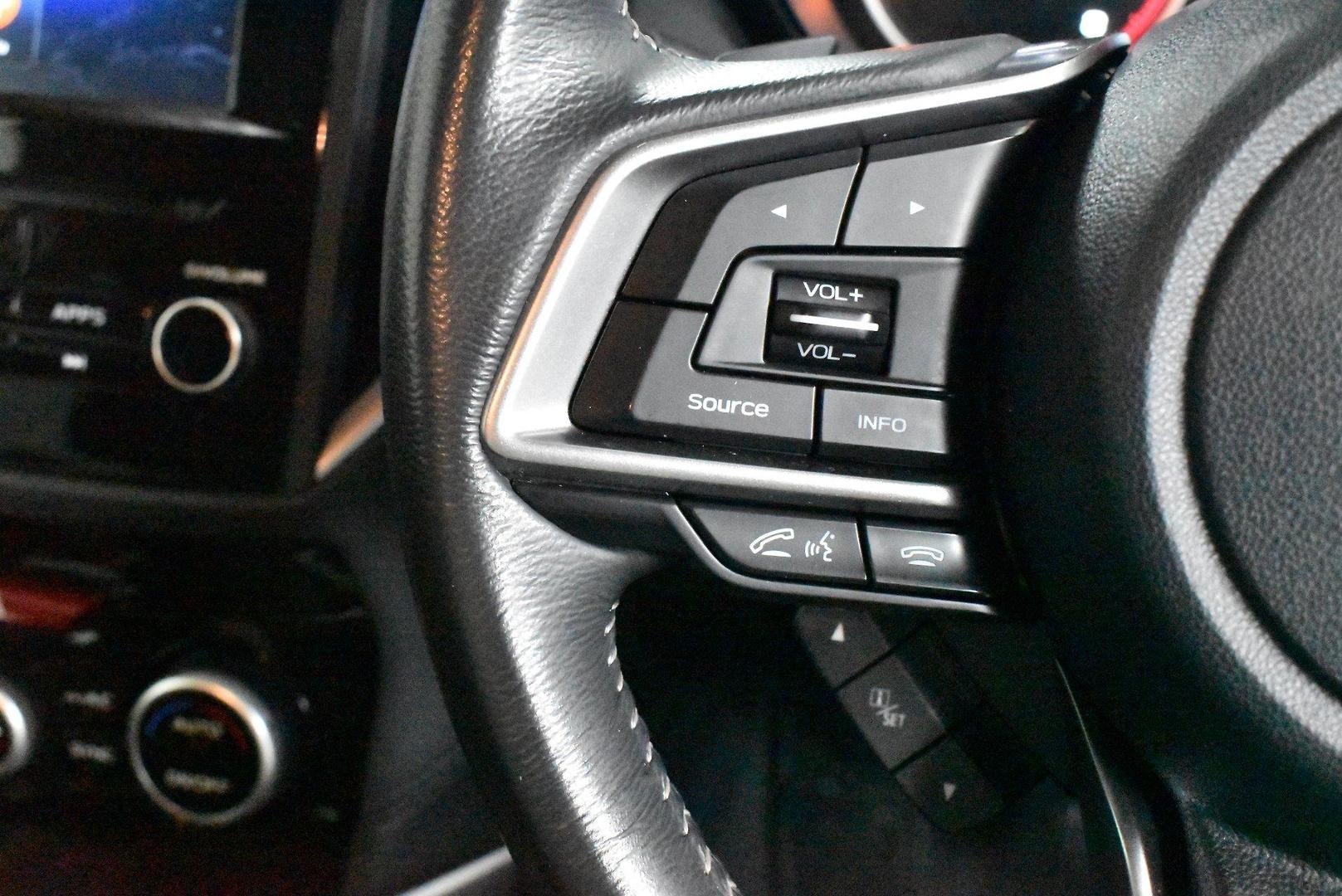 2020 Subaru Forester 25iL — photo 21