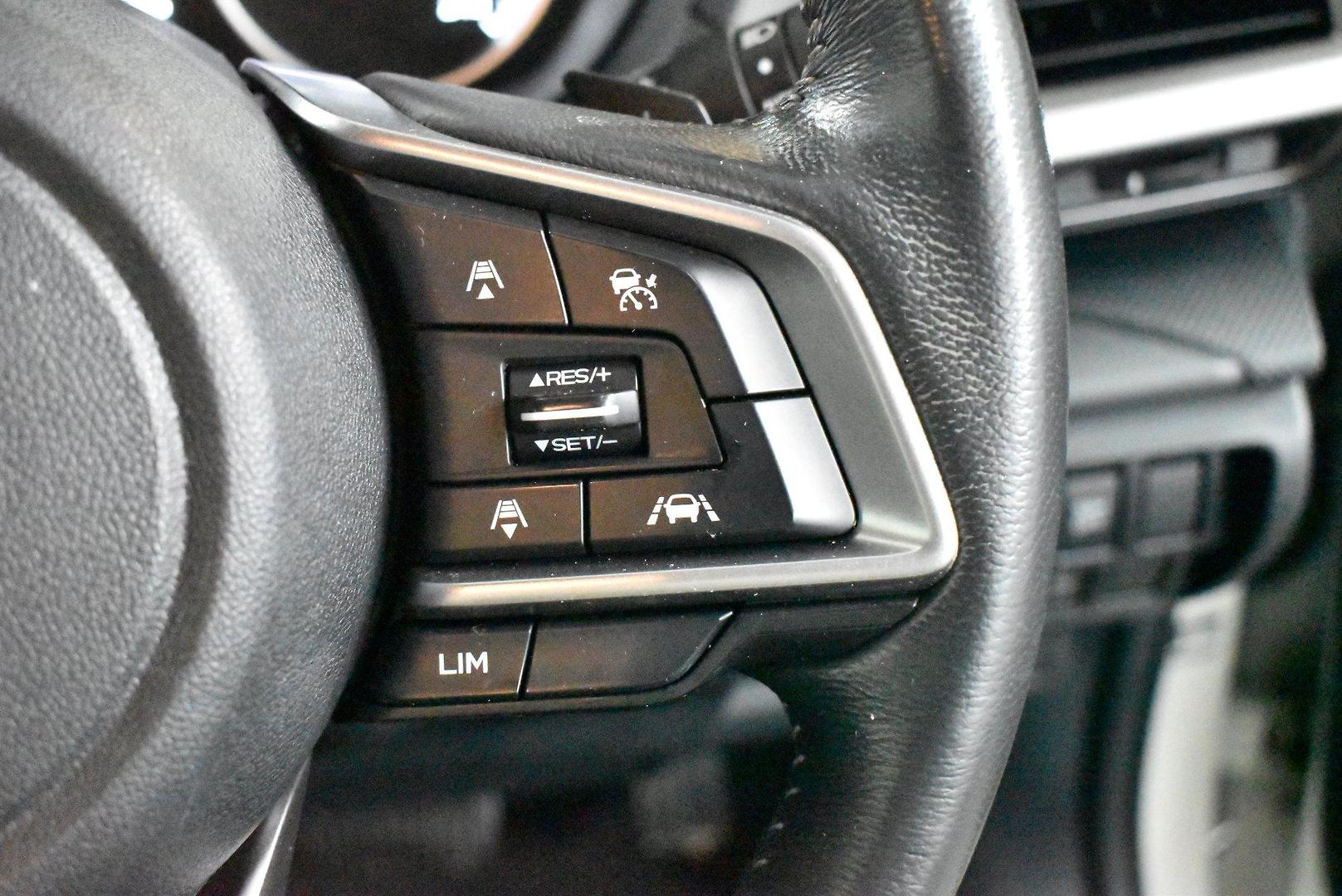 2020 Subaru Forester 25iL — photo 22