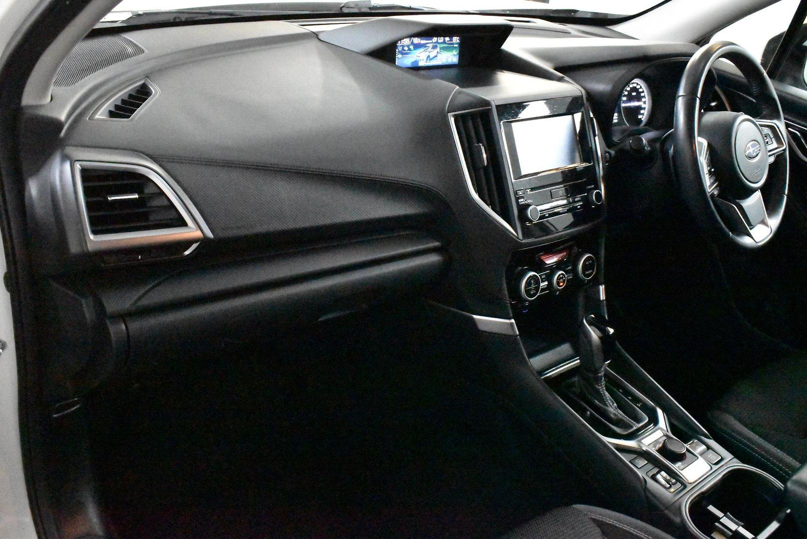 2020 Subaru Forester 25iL — photo 6