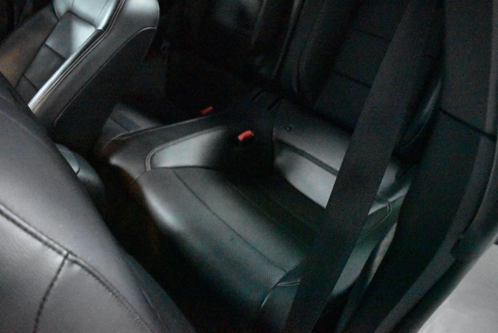2017 Ford Mustang GT — photo 8