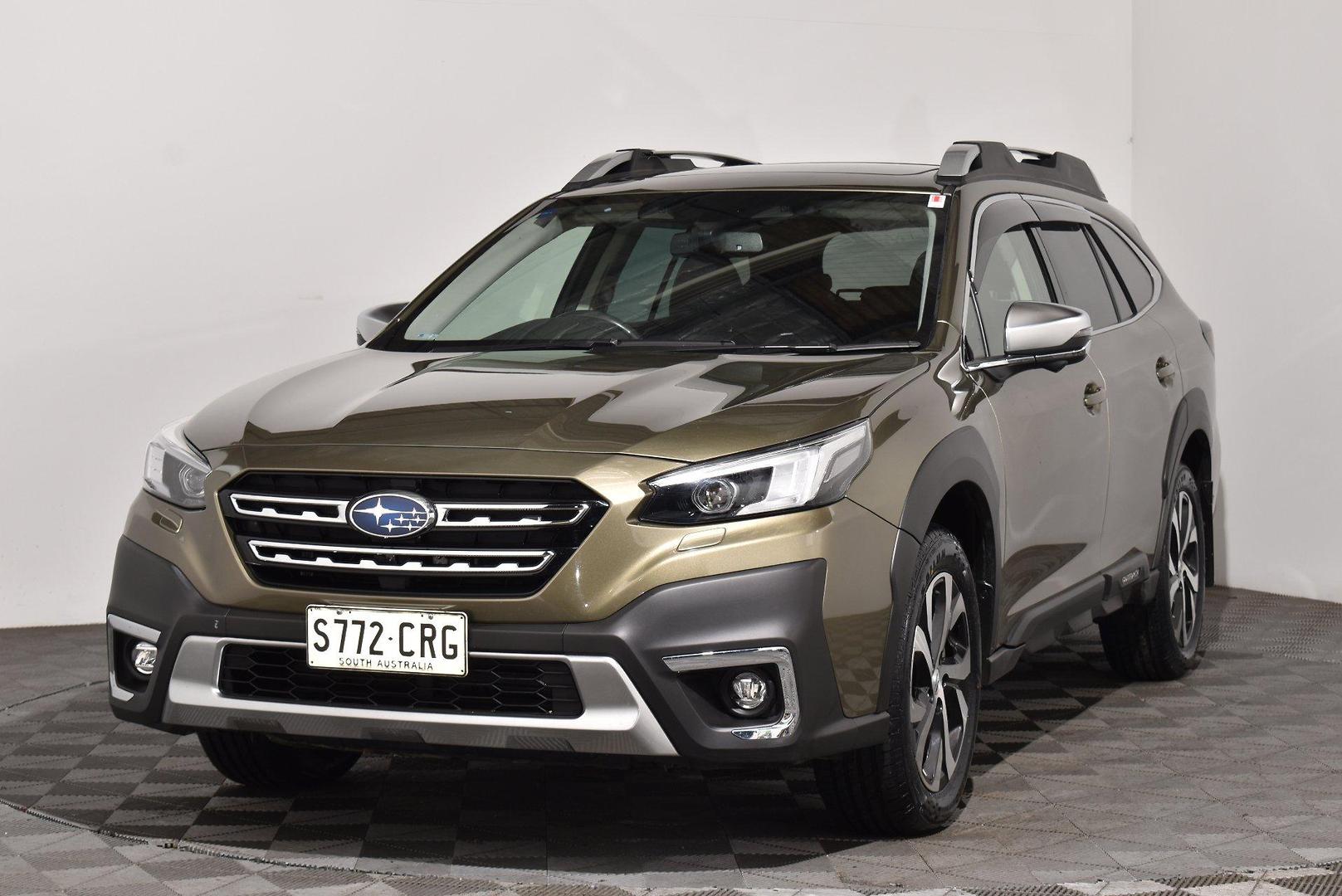 2022 Subaru Outback AWD Touring — photo 13