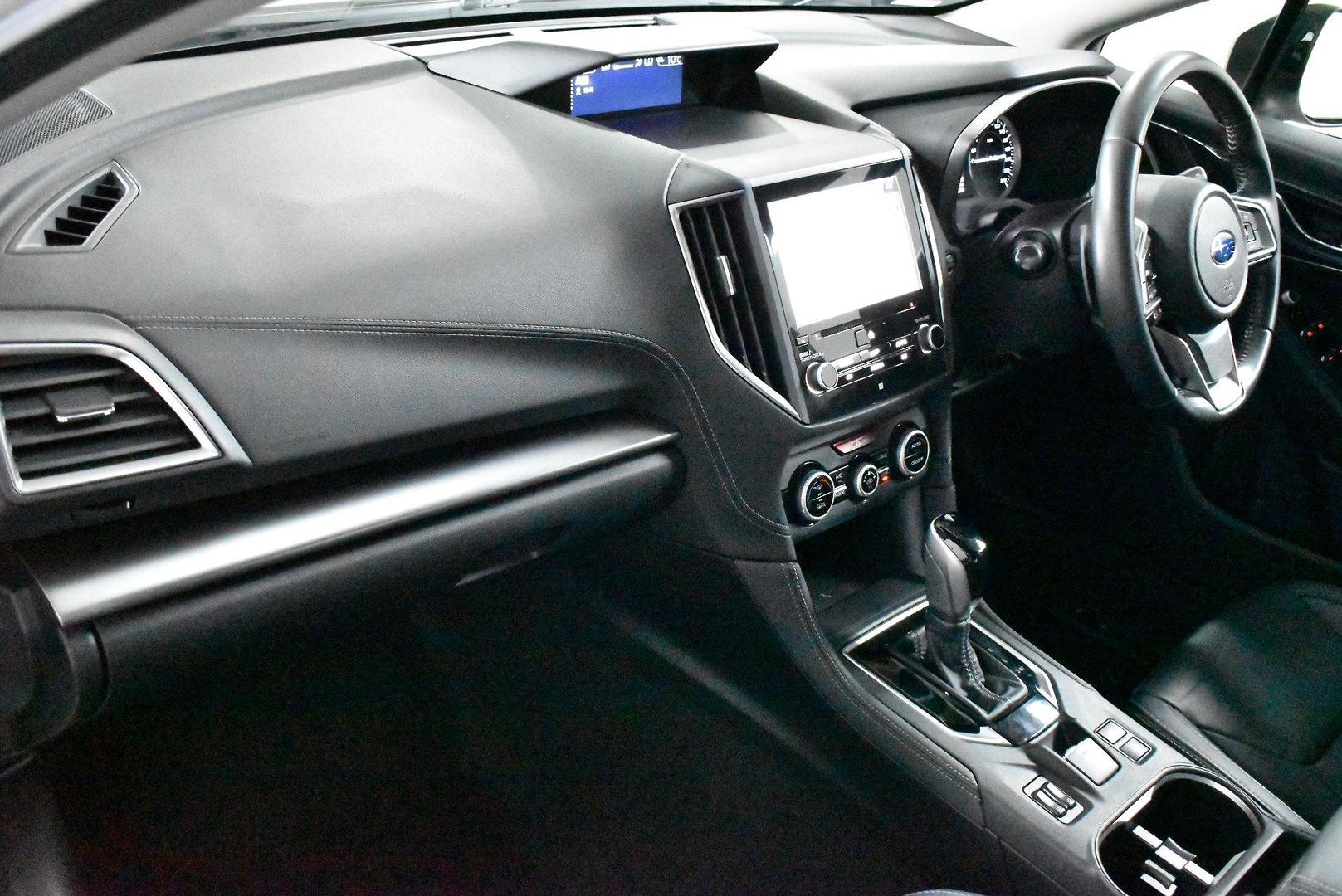 2018 Subaru Impreza 20iS — photo 6