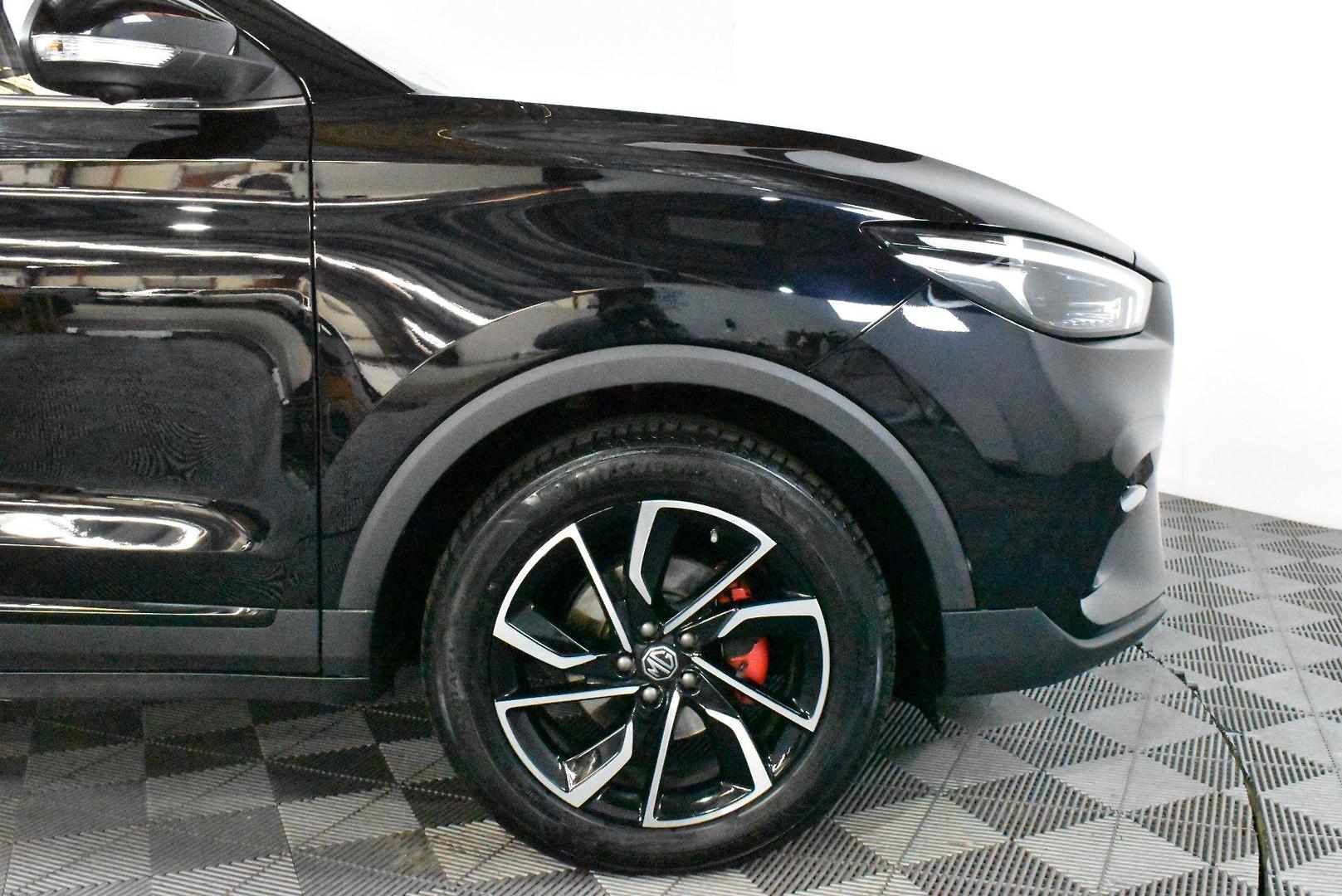 2024 MG ZST Essence — photo 18