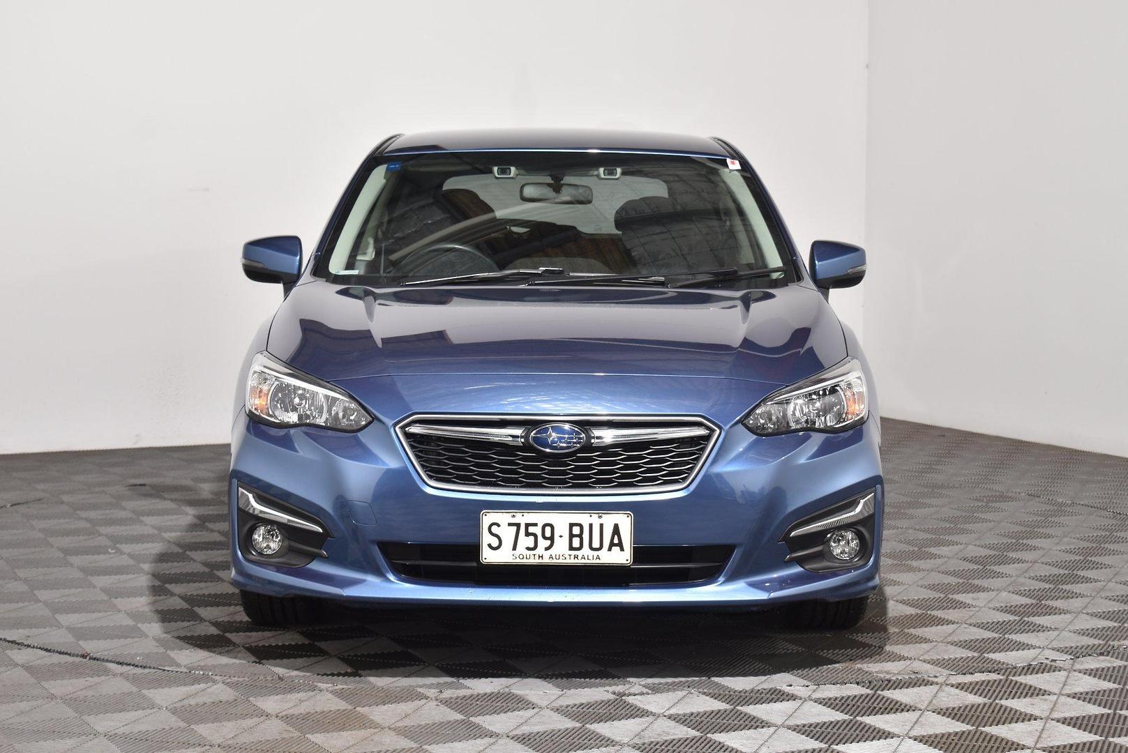 2017 Subaru Impreza 20iL — photo 3