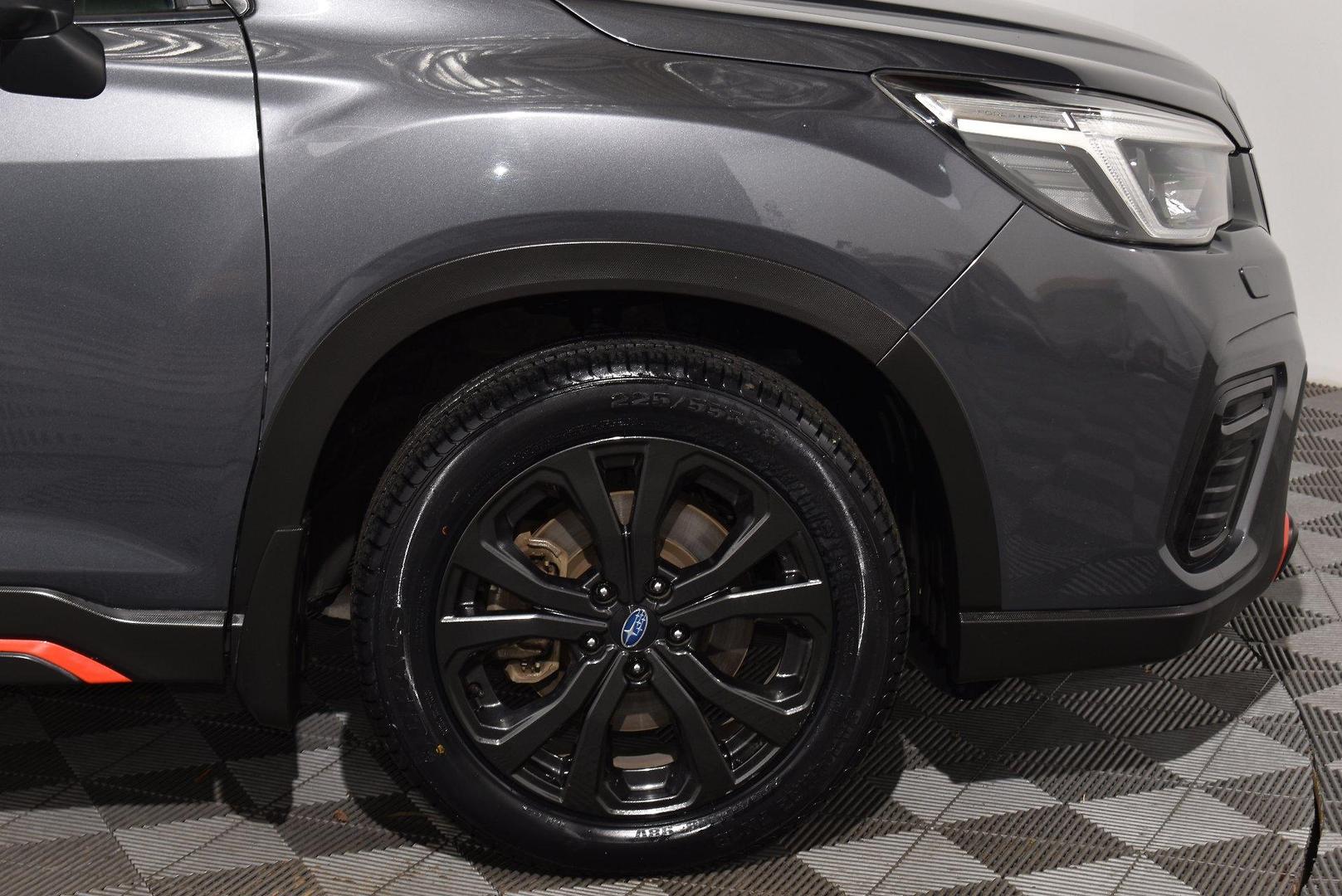 2020 Subaru Forester 25i Sport — photo 18