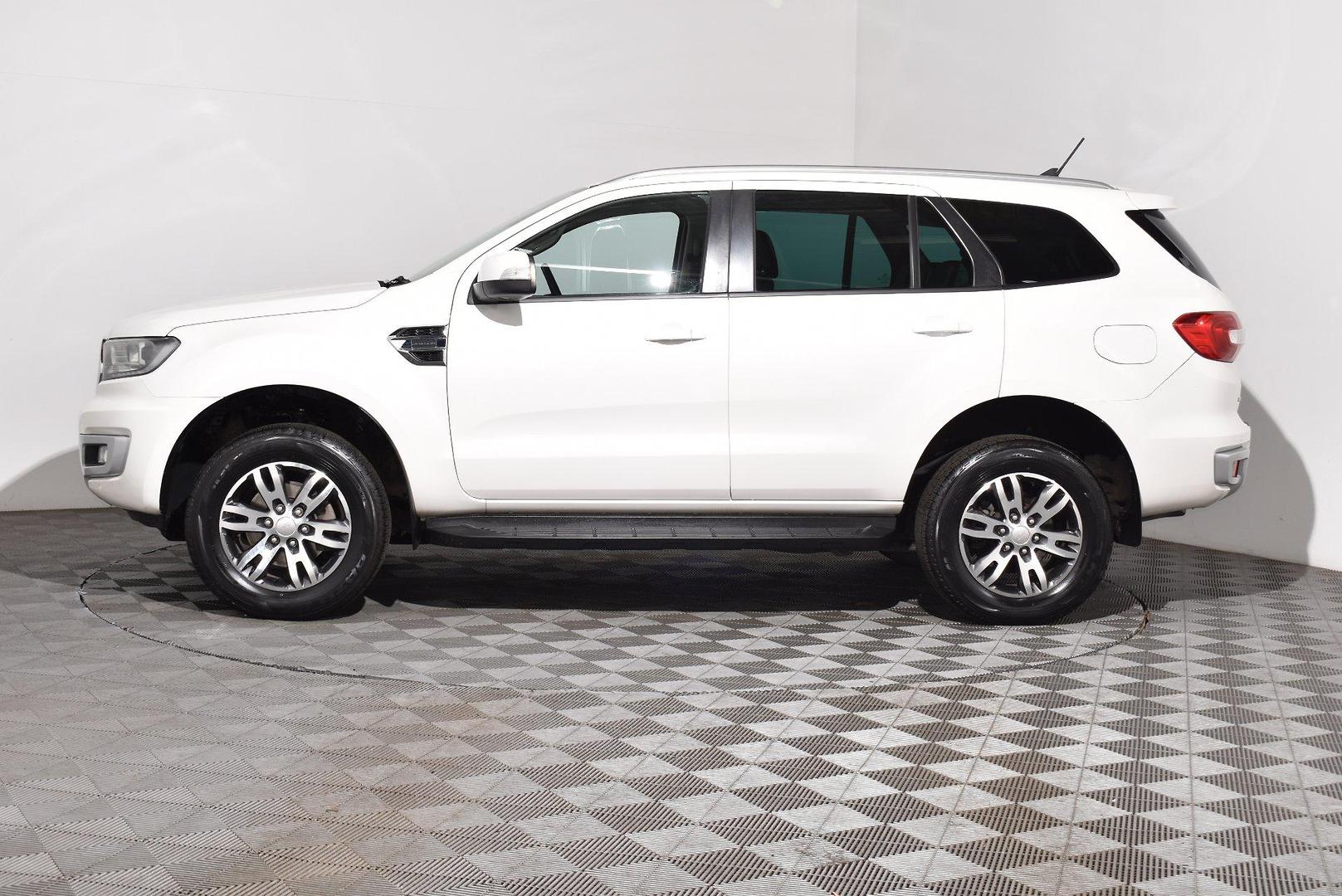 2022 Ford Everest Trend — photo 11