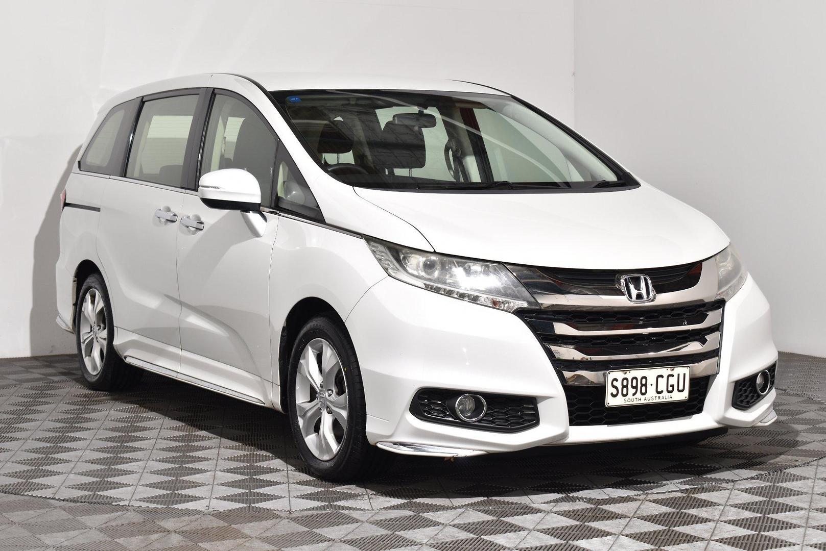2019 Honda Odyssey VTi — photo 1