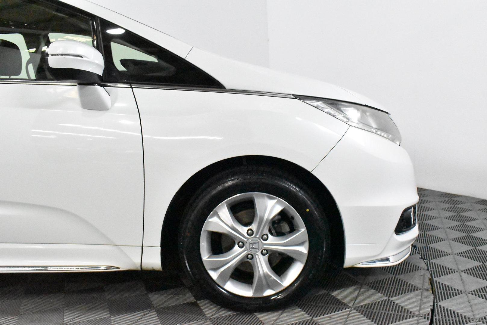 2019 Honda Odyssey VTi — photo 18