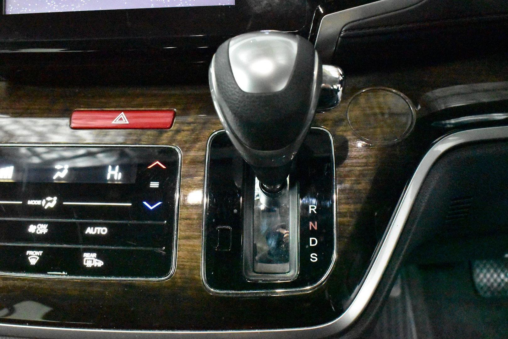 2019 Honda Odyssey VTi — photo 20