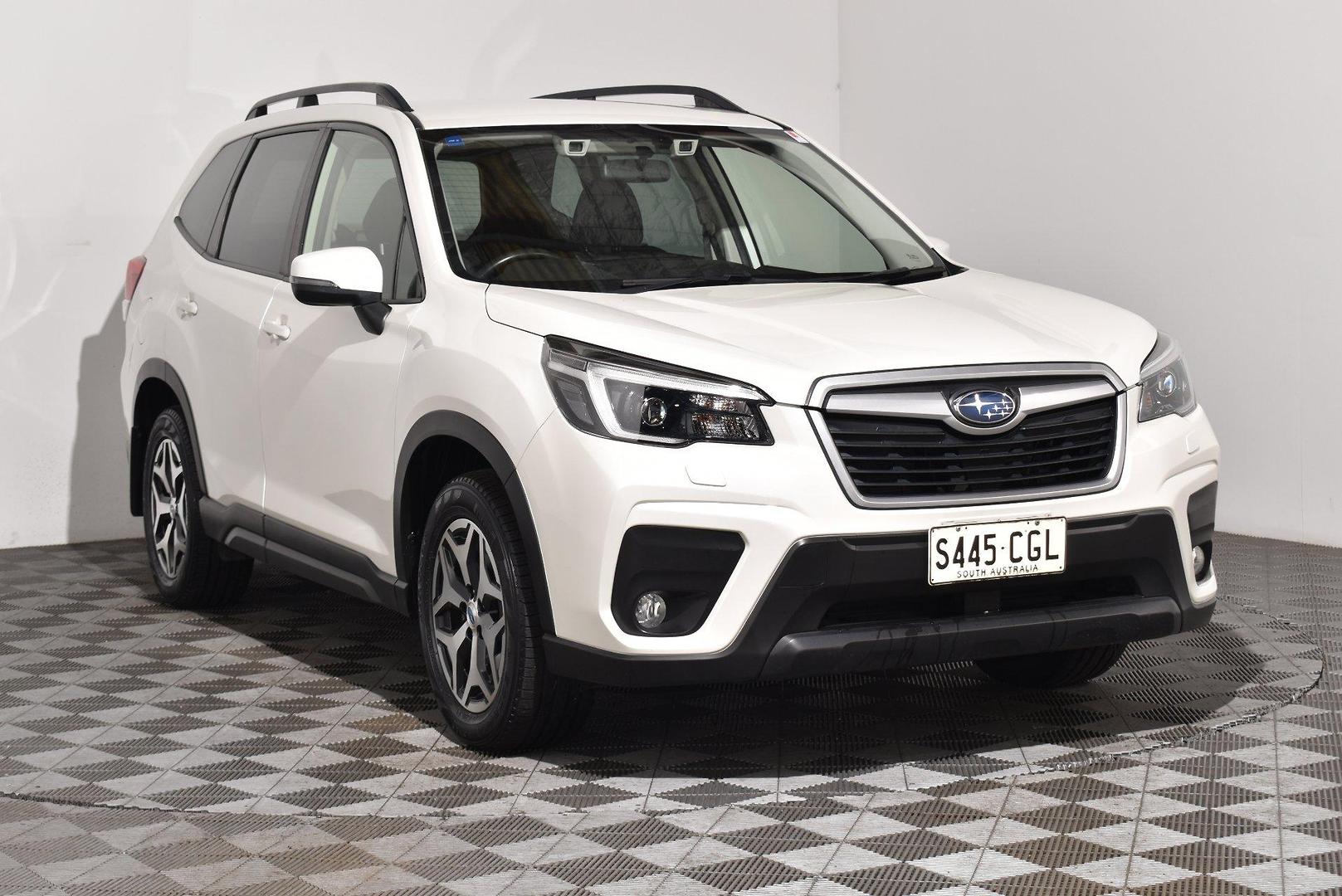 2020 Subaru Forester 25i — photo 1