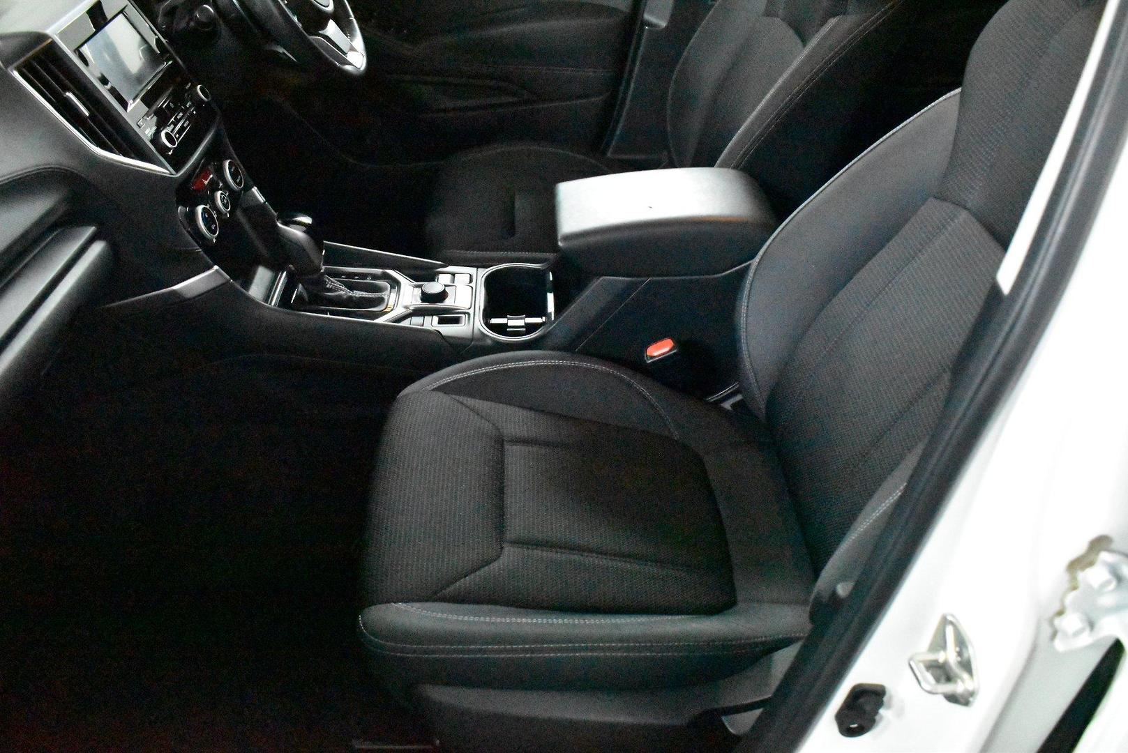 2020 Subaru Forester 25i — photo 7