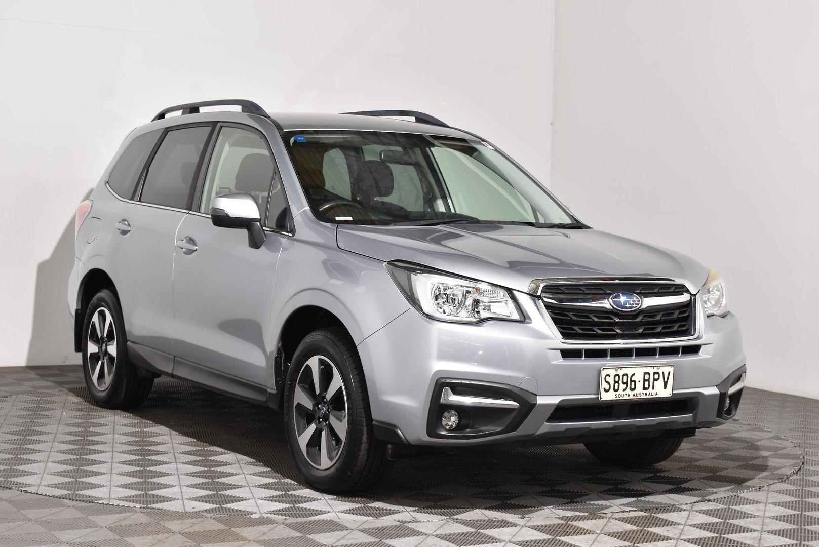 2017 Subaru Forester 25iL — photo 1