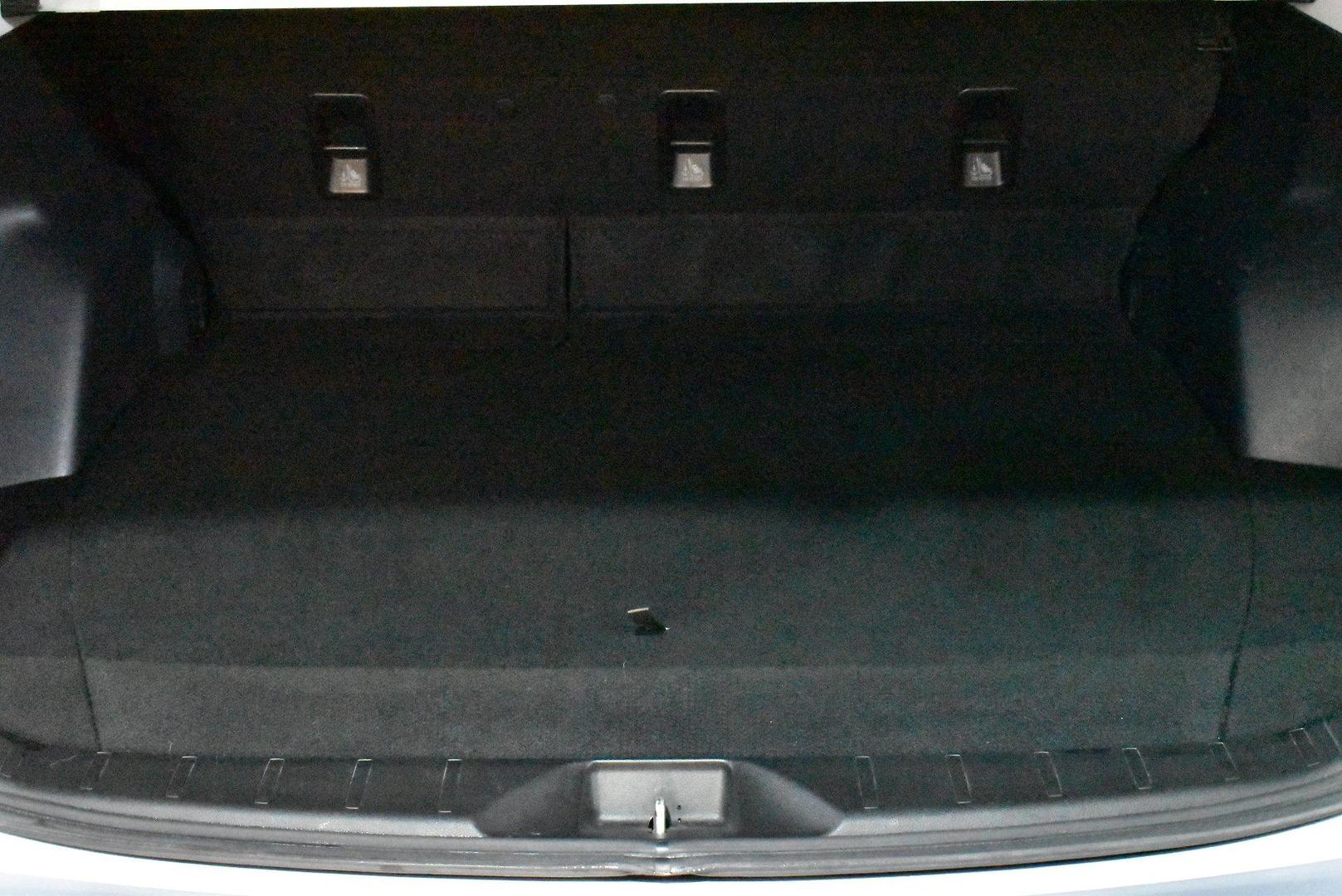 2017 Subaru Forester 25iL — photo 16