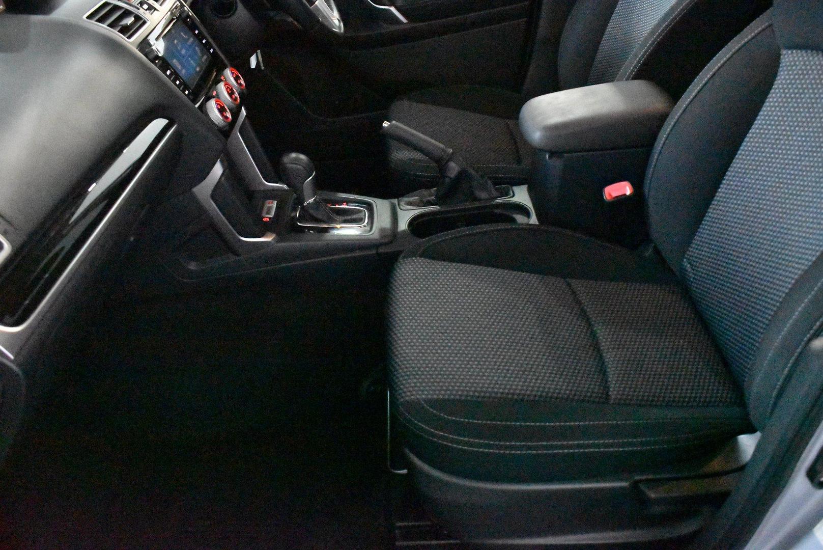 2017 Subaru Forester 25iL — photo 7