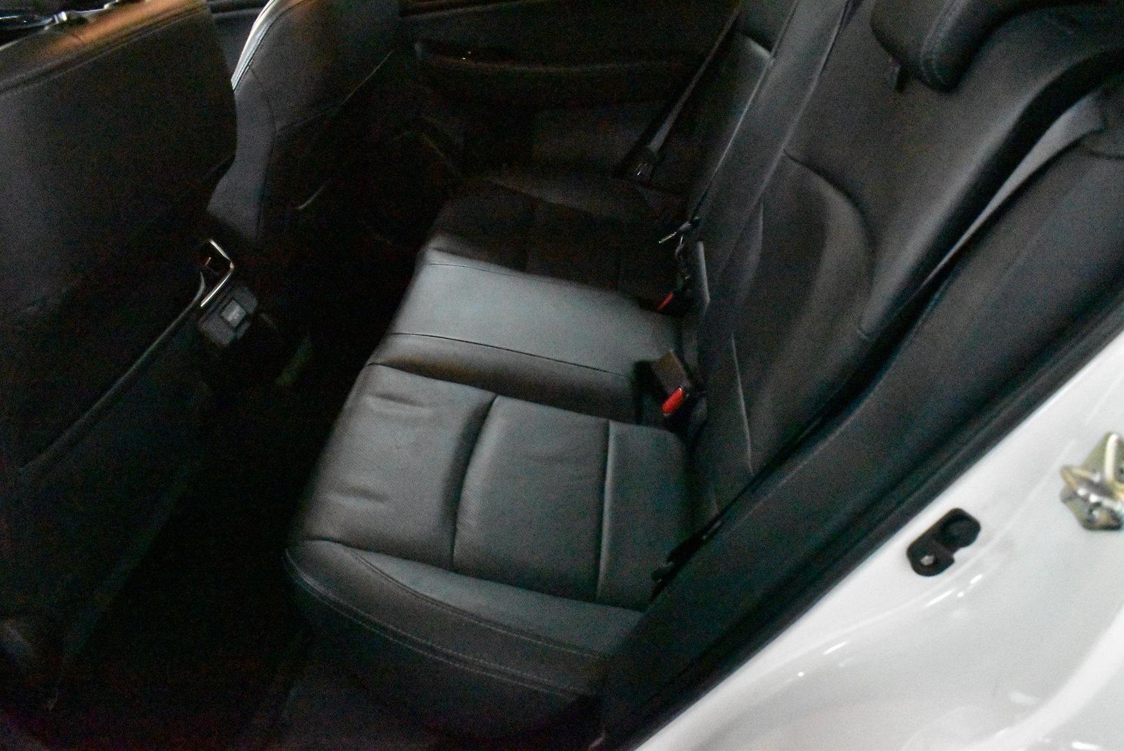 2018 Subaru Outback 25i Premium — photo 8