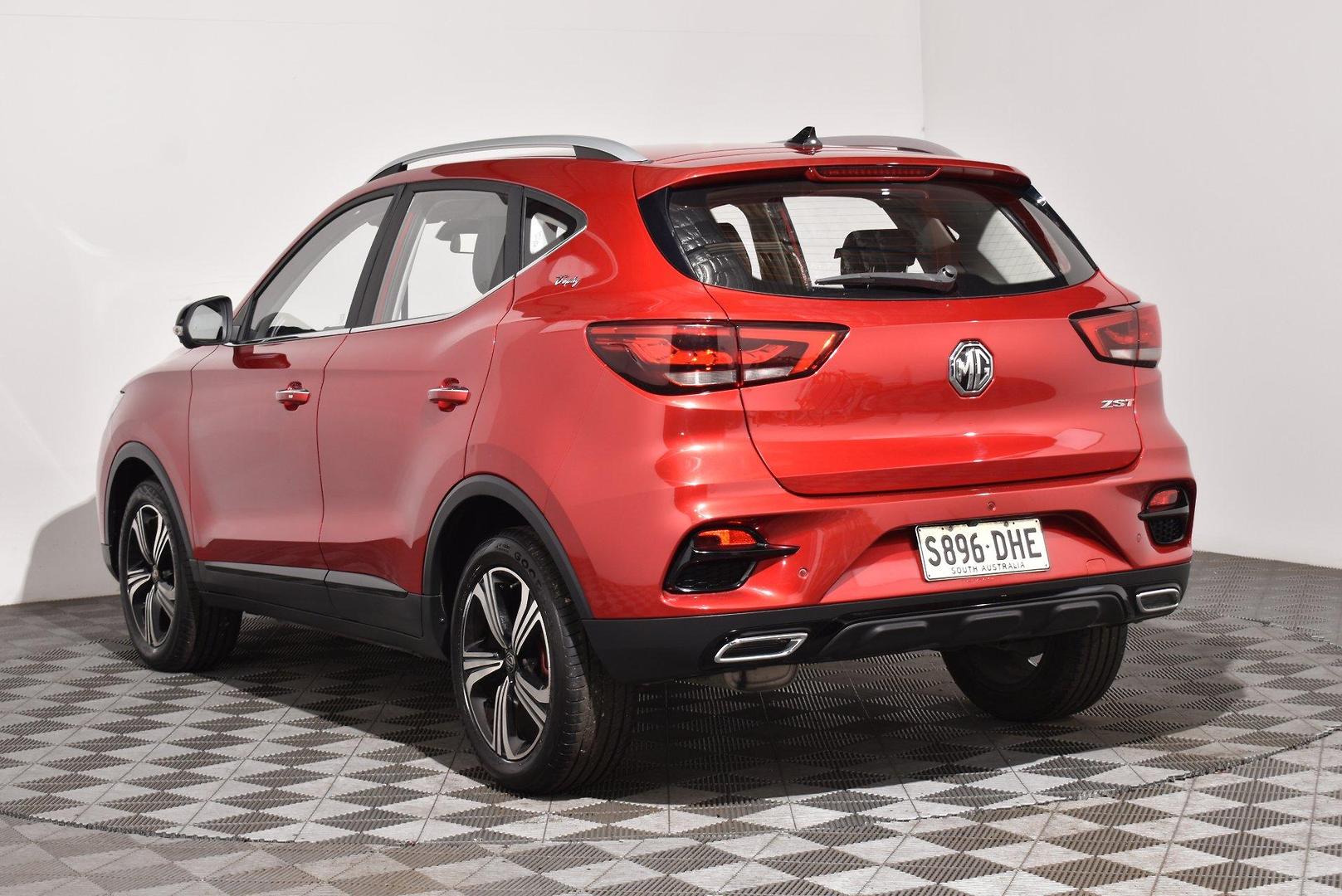 2020 MG ZST Excite — photo 2