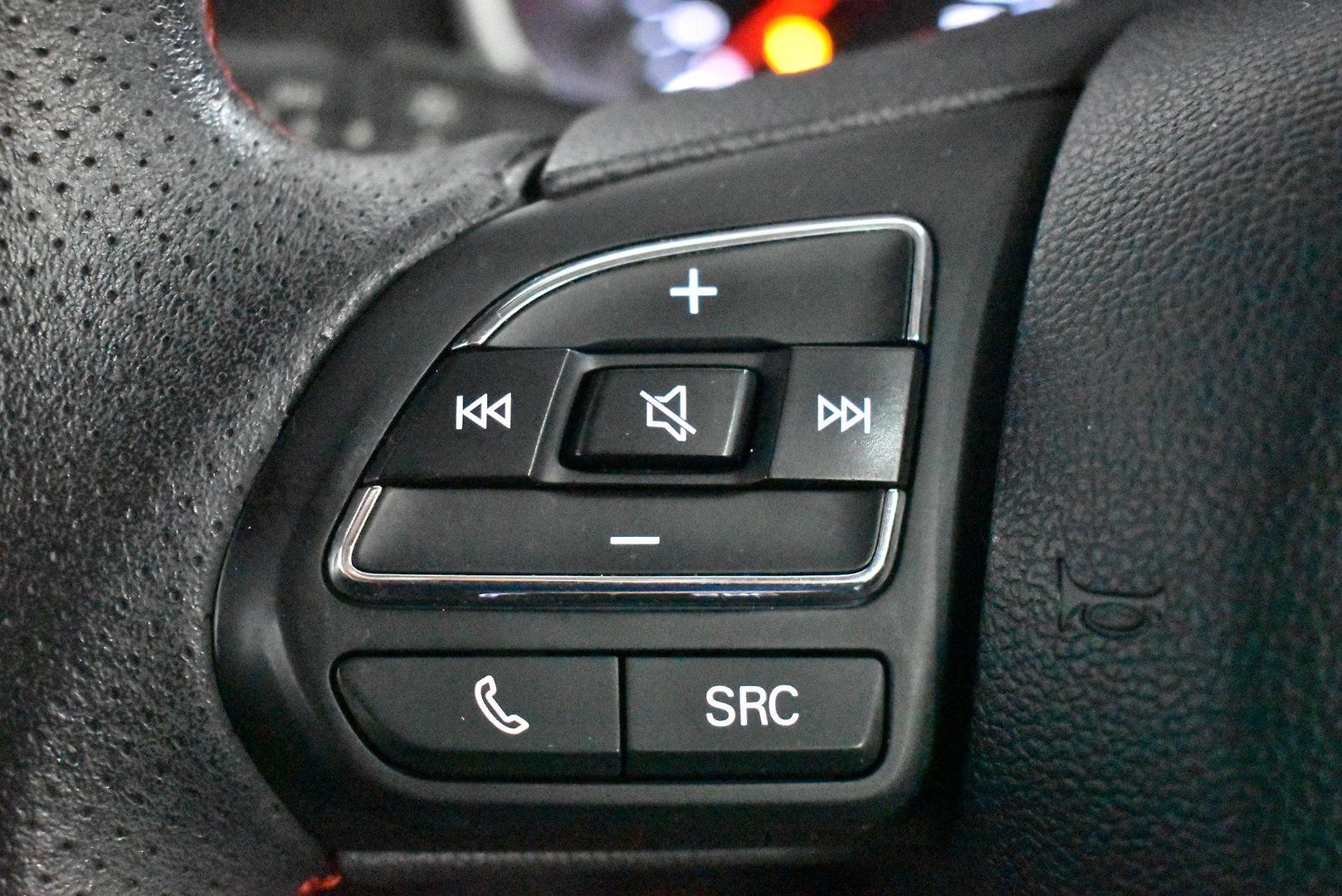 2020 MG ZST Excite — photo 21