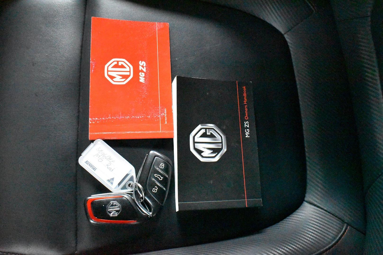 2020 MG ZST Excite — photo 26