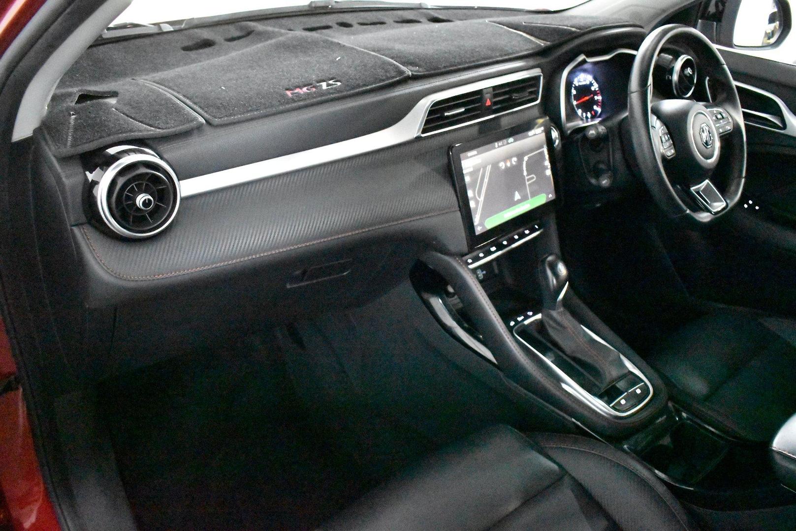 2020 MG ZST Excite — photo 6