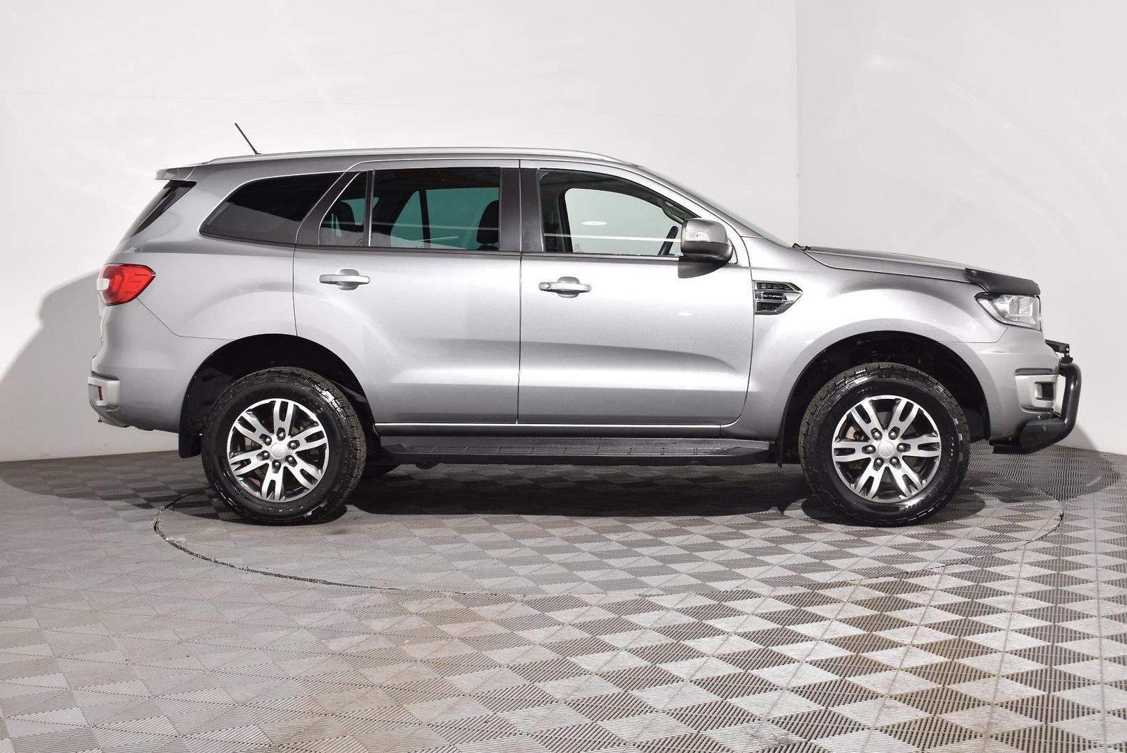 2019 Ford Everest Trend — photo 10