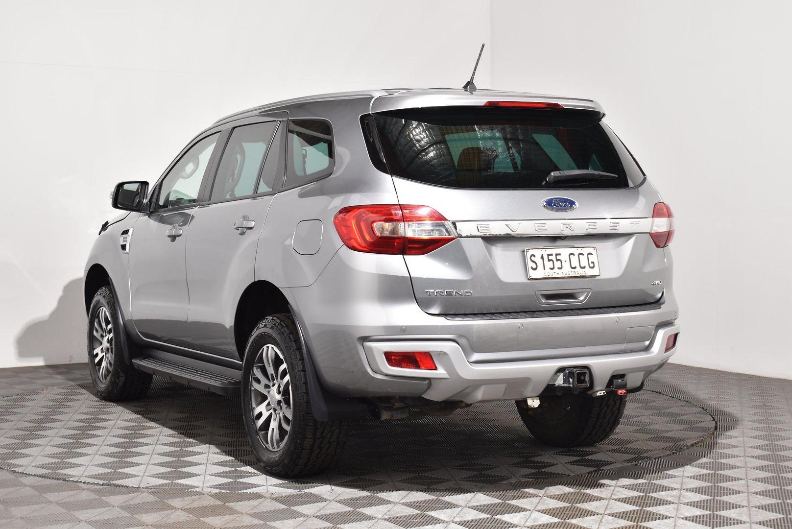2019 Ford Everest Trend — photo 2