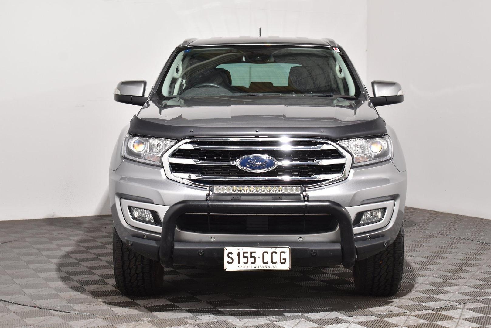 2019 Ford Everest Trend — photo 3