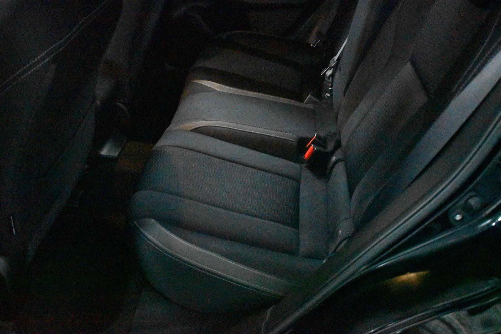 2019 Subaru Impreza 20iL — photo 8