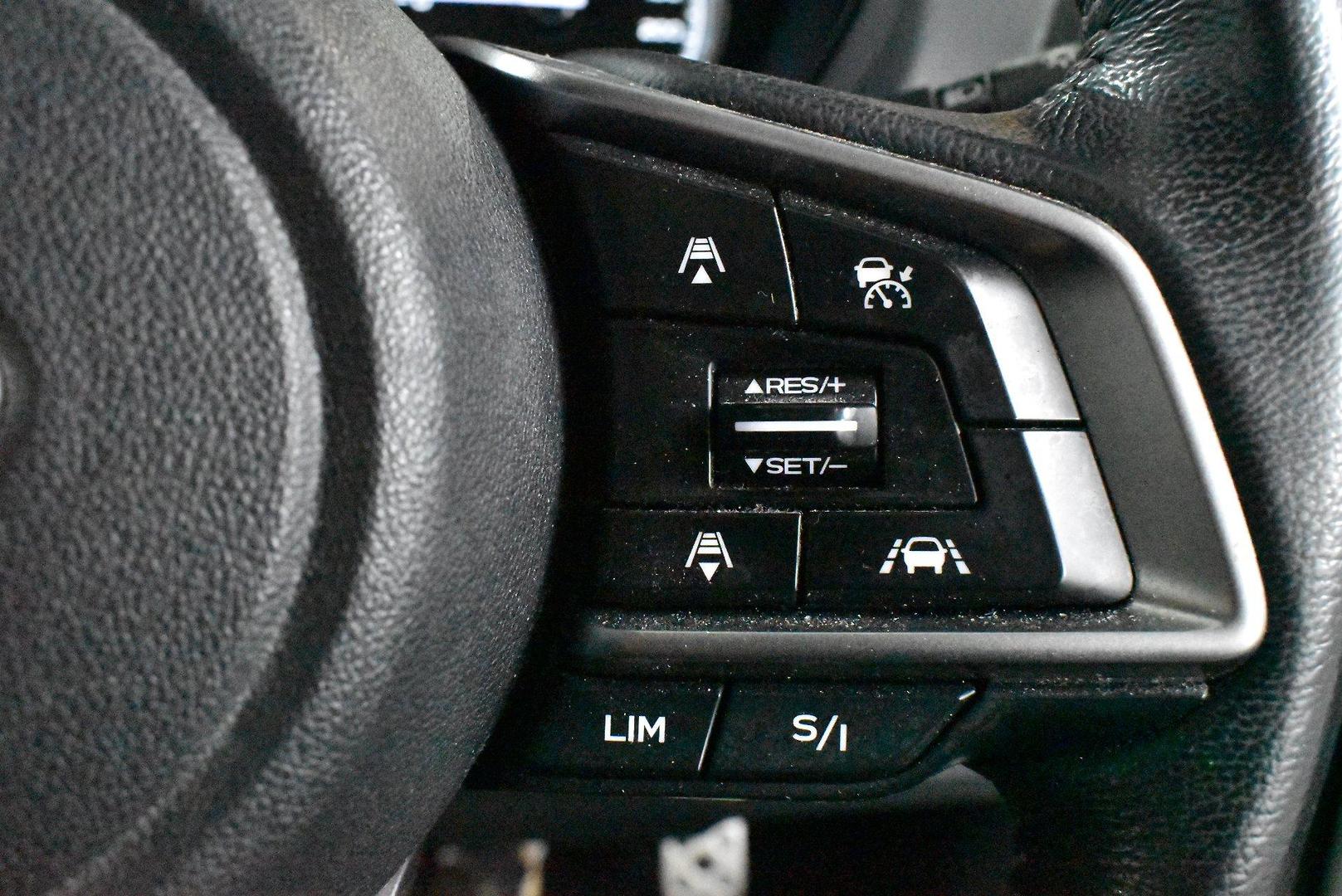 2020 Subaru Forester 25iS — photo 21