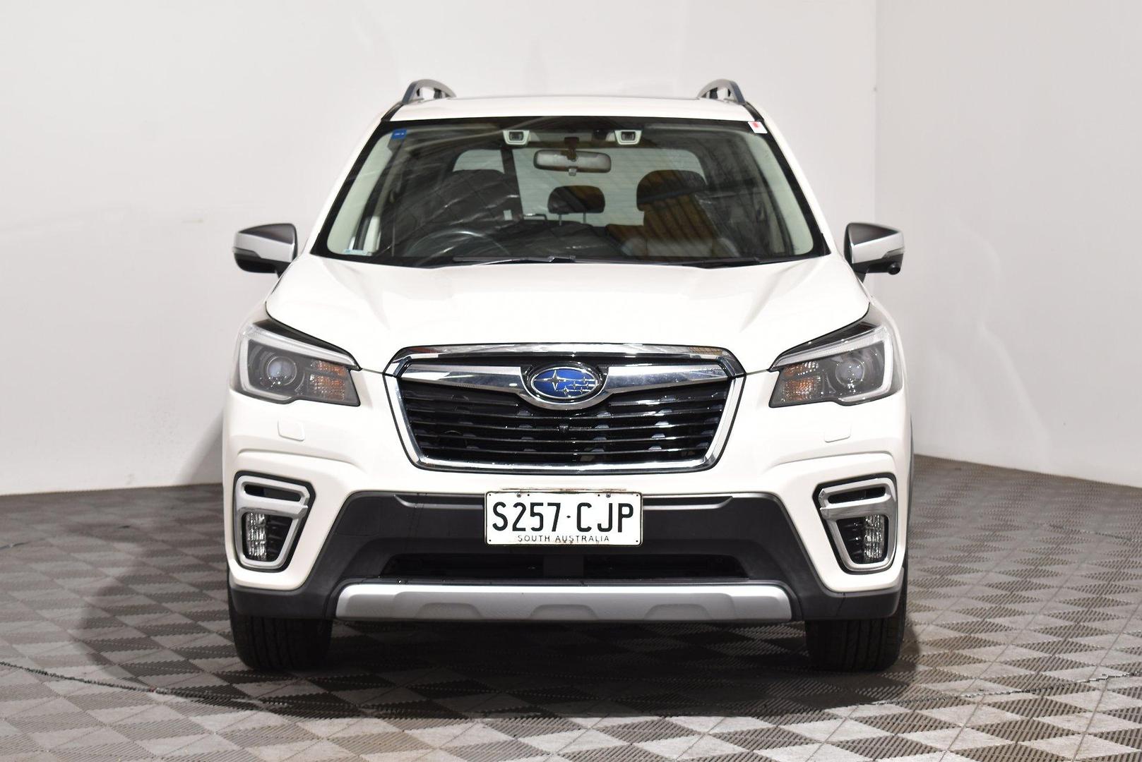 2020 Subaru Forester 25iS — photo 3