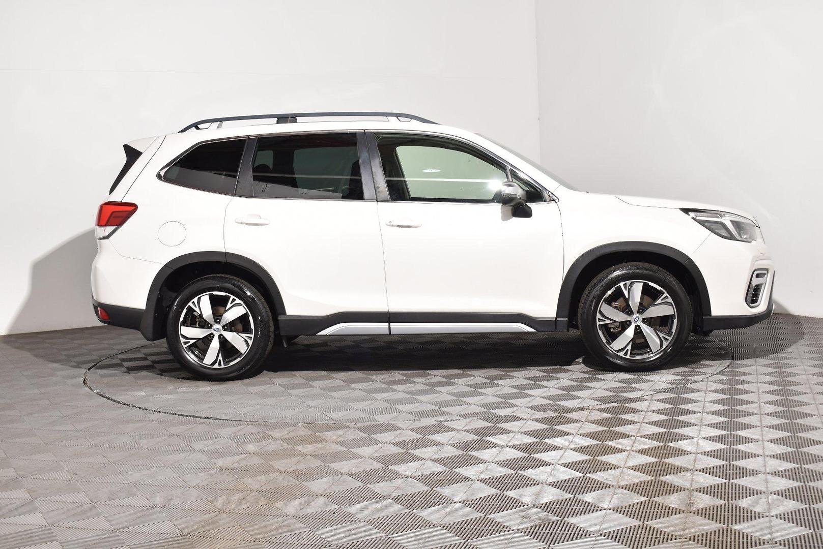 2020 Subaru Forester 25iS — photo 9