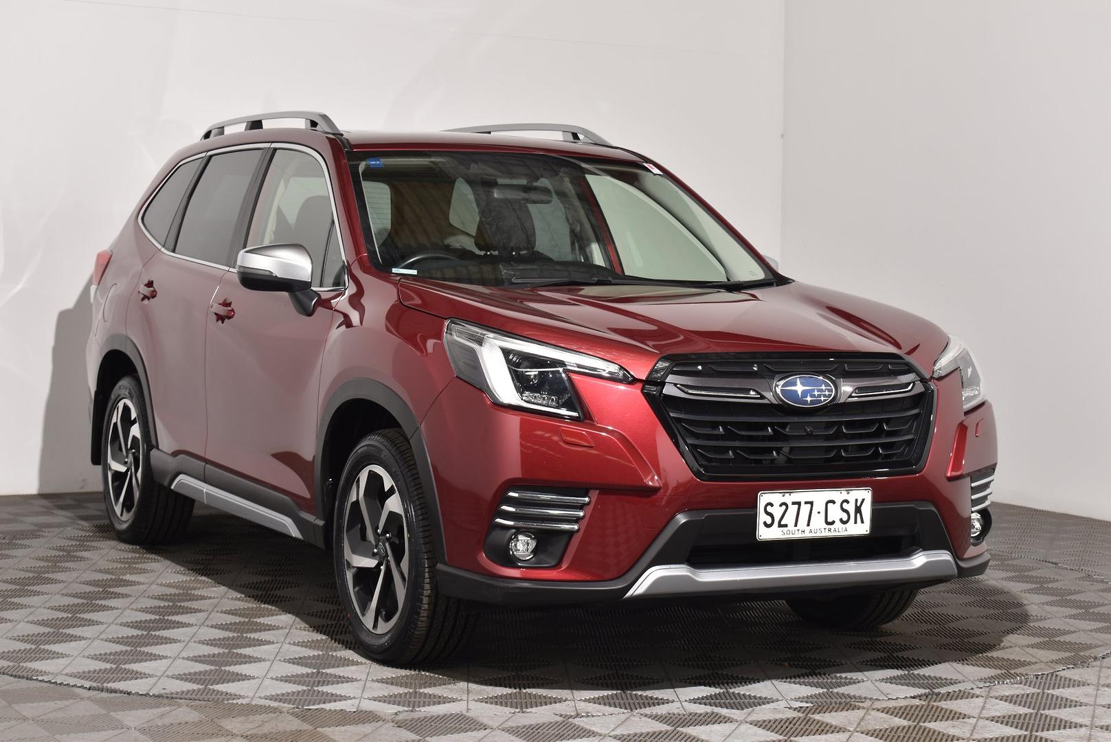 2022 Subaru Forester 25iS — photo 13
