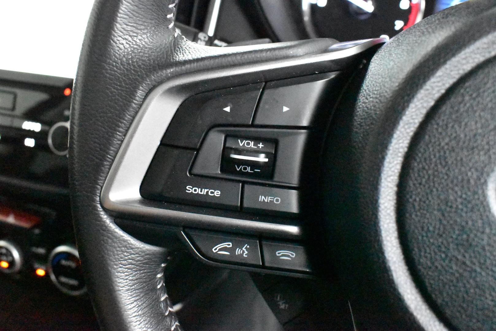 2022 Subaru Forester 25iS — photo 21