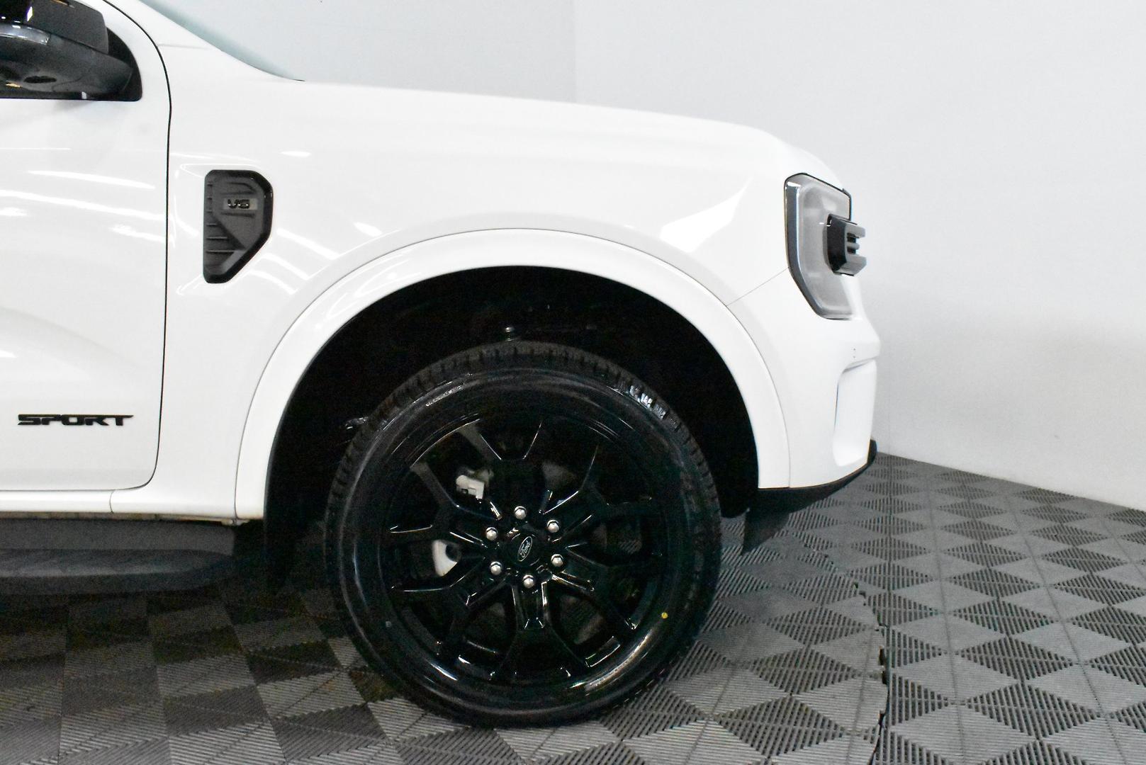 2023 Ford Everest Sport — photo 18