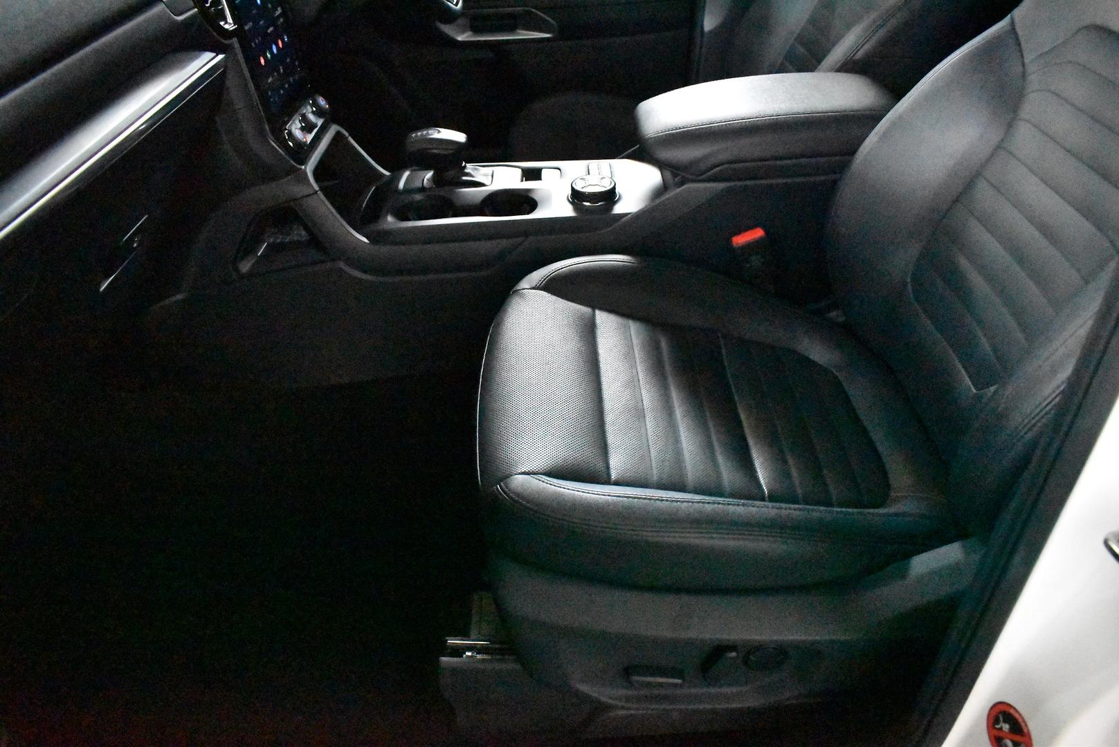 2023 Ford Everest Sport — photo 7