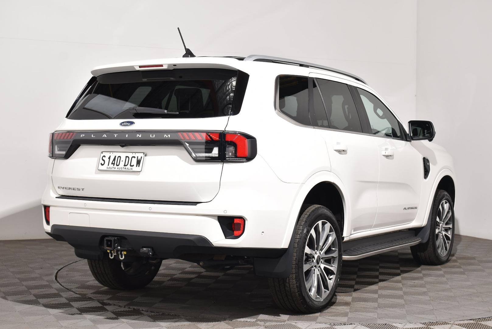 2024 Ford Everest Platinum — photo 14