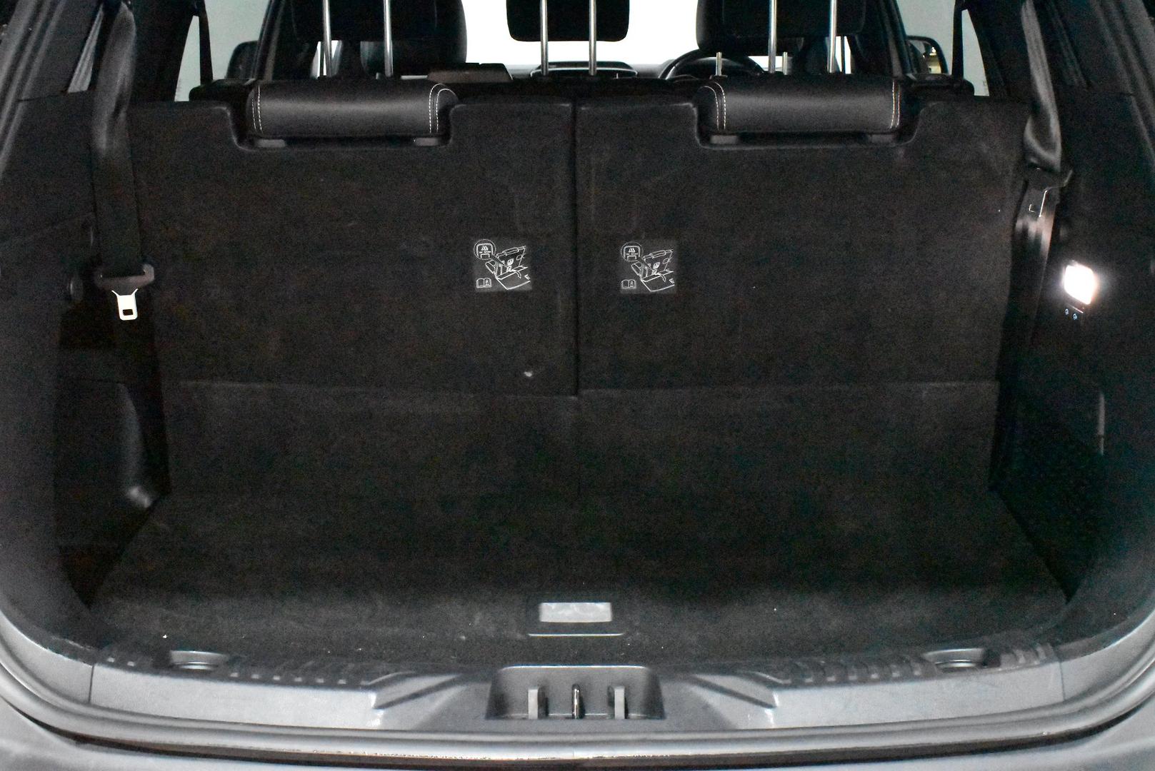 2024 Ford Everest Platinum — photo 16