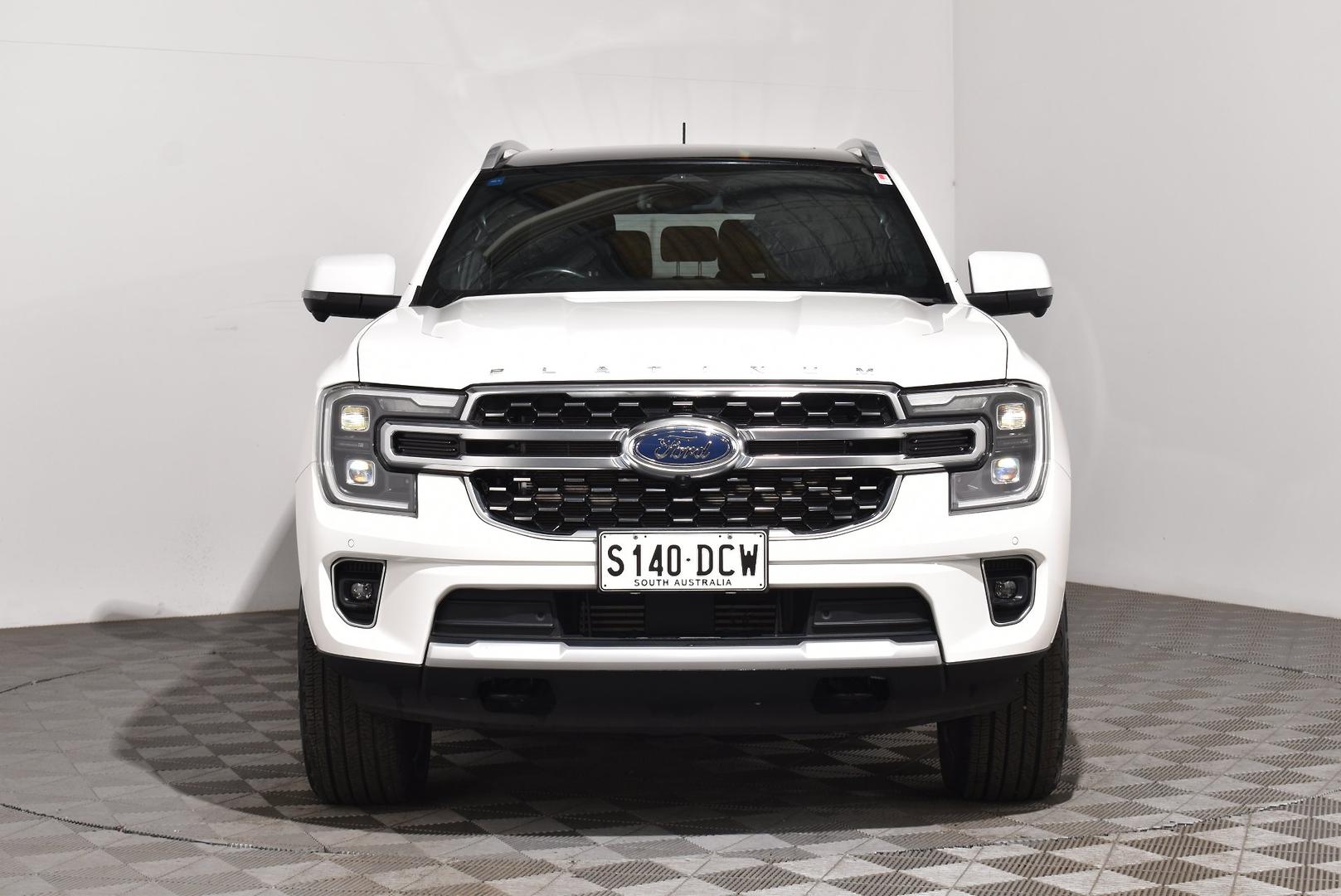 2024 Ford Everest Platinum — photo 3