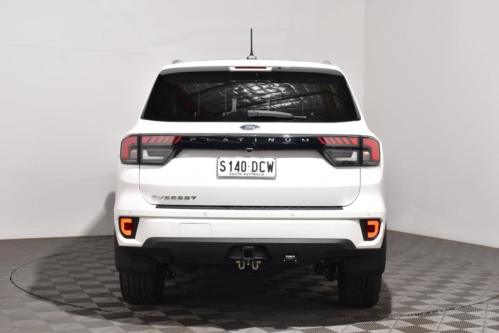 2024 Ford Everest Platinum — photo 4