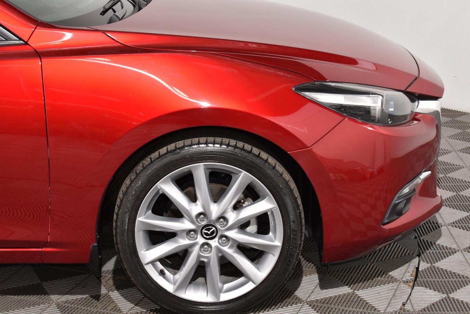 2018 Mazda 3 SP25 — photo 18