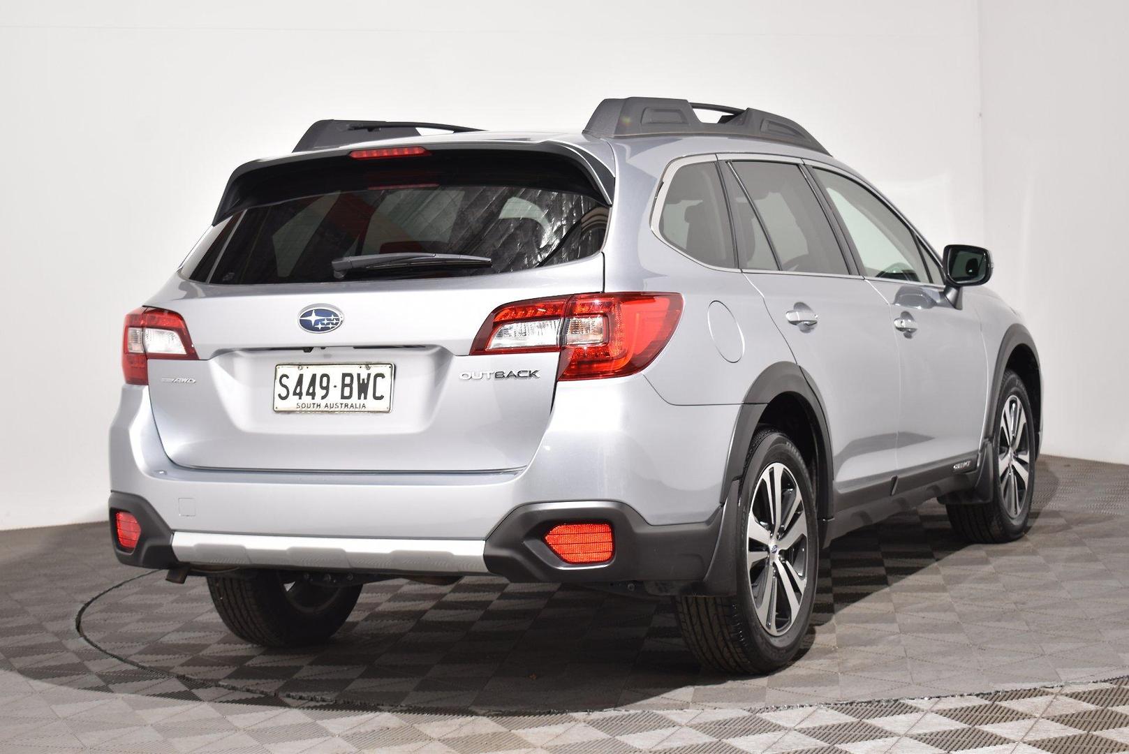 2018 Subaru Outback 25i Premium — photo 14