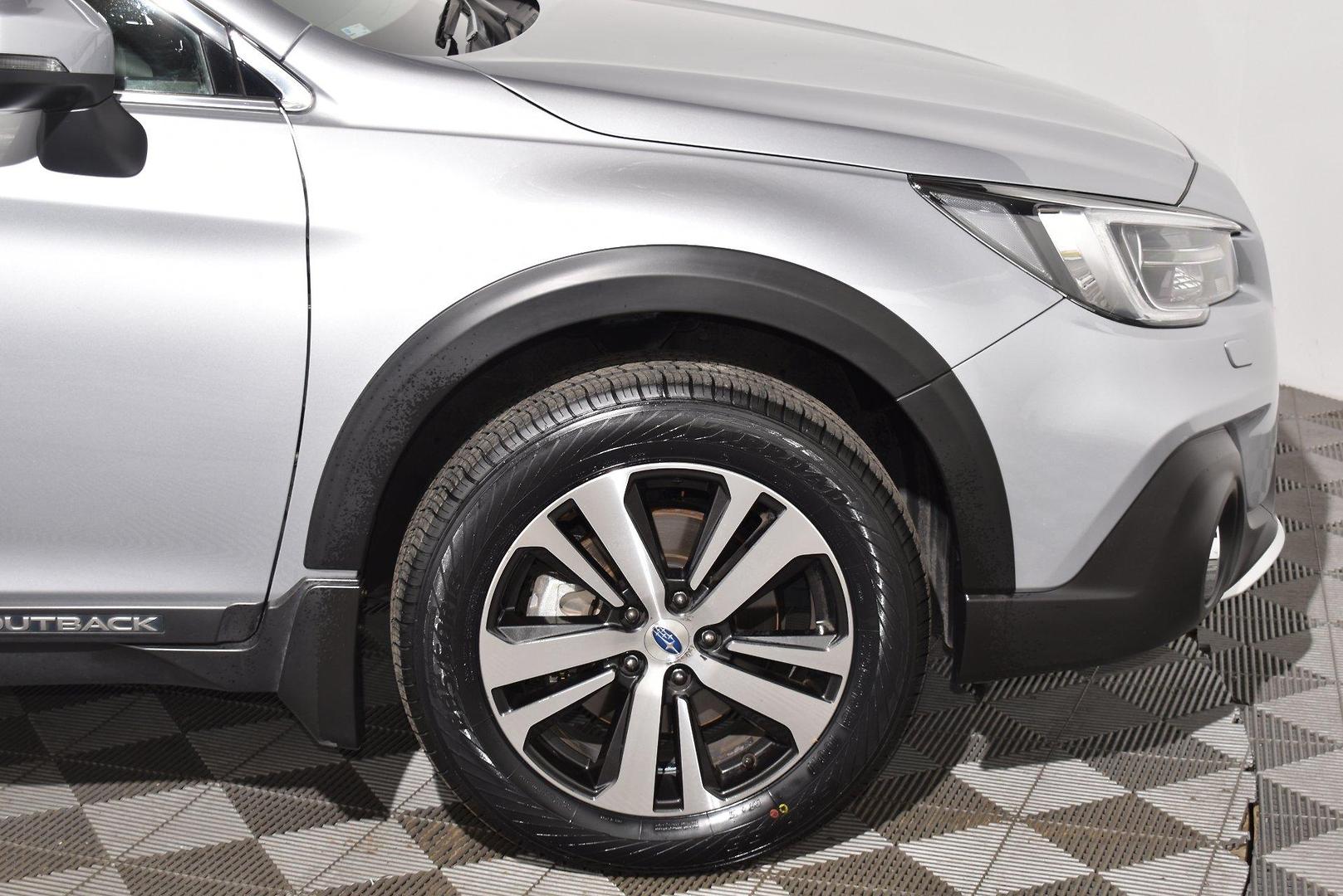 2018 Subaru Outback 25i Premium — photo 18