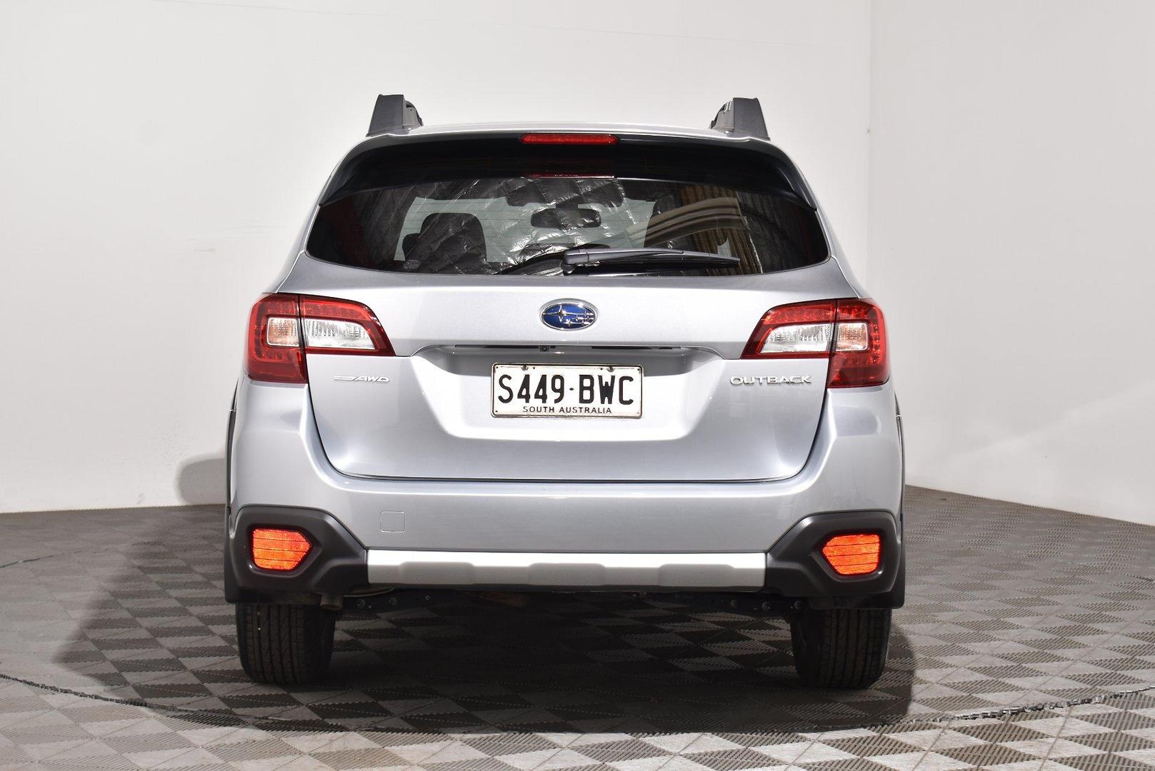 2018 Subaru Outback 25i Premium — photo 4