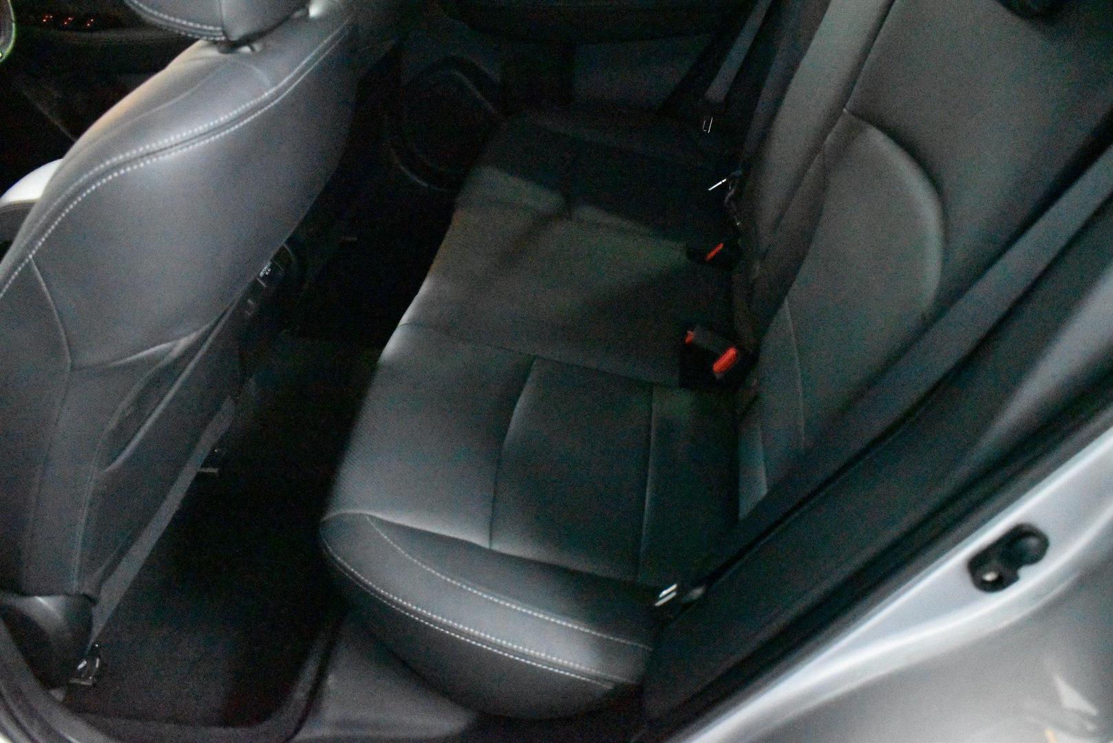 2018 Subaru Outback 25i Premium — photo 8