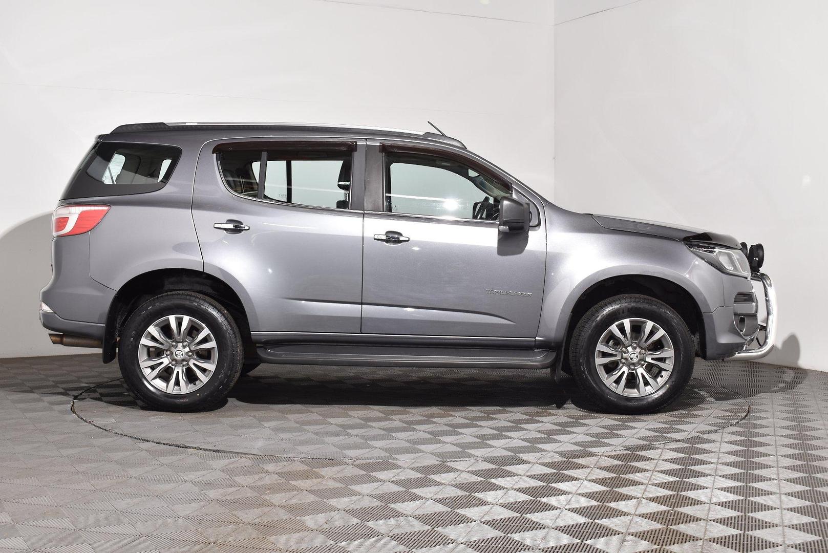2017 Holden Trailblazer LTZ — photo 10
