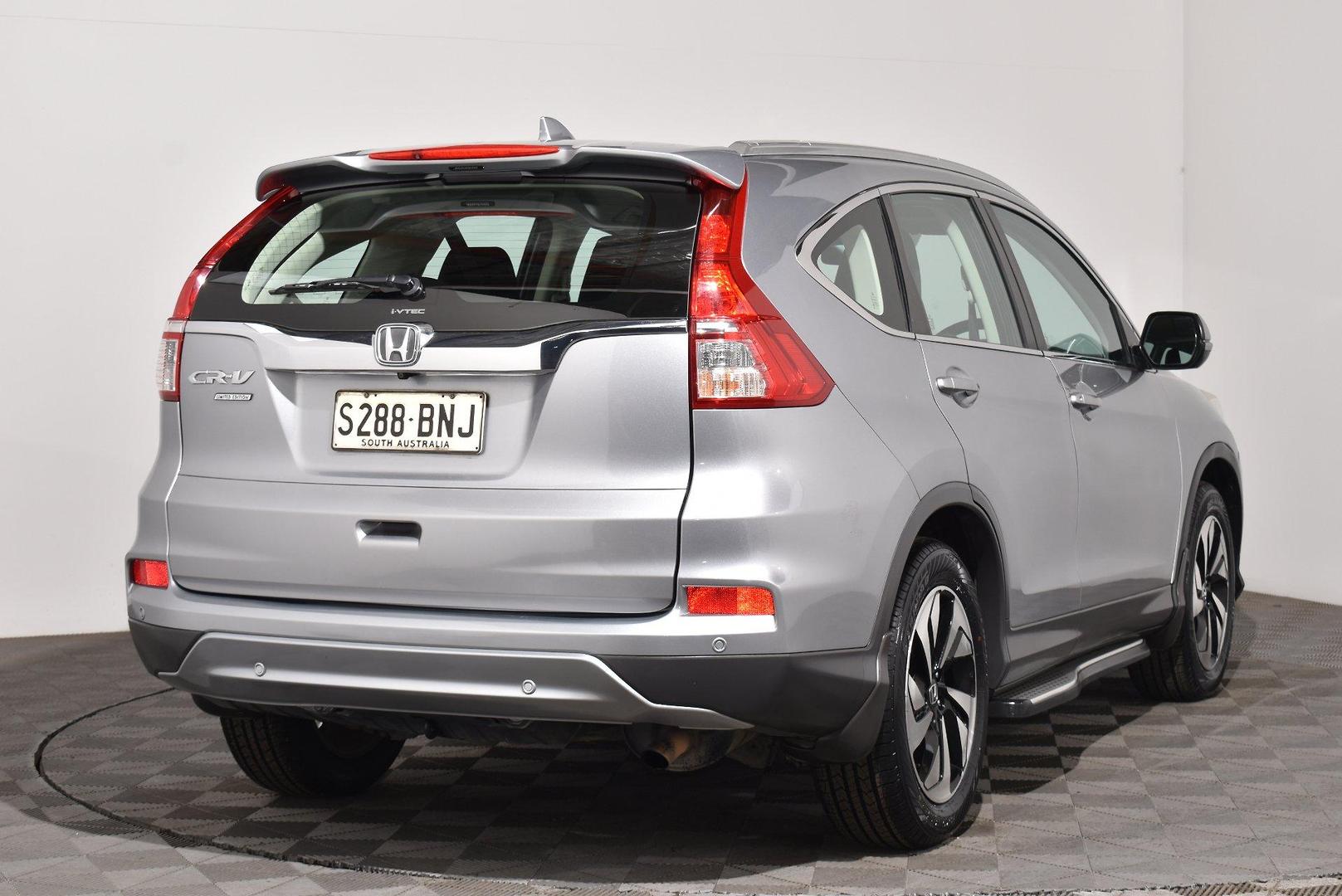 2016 Honda CR-V VTi — photo 14