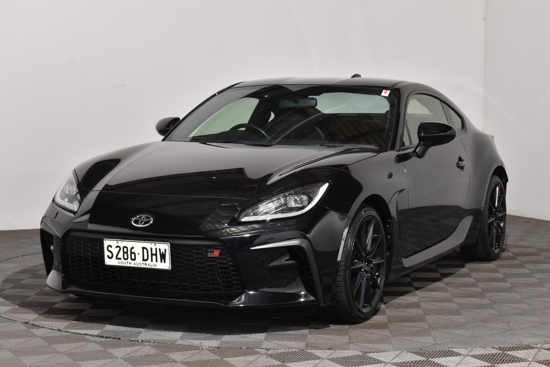 2023 Toyota GR86 GTS — photo 13