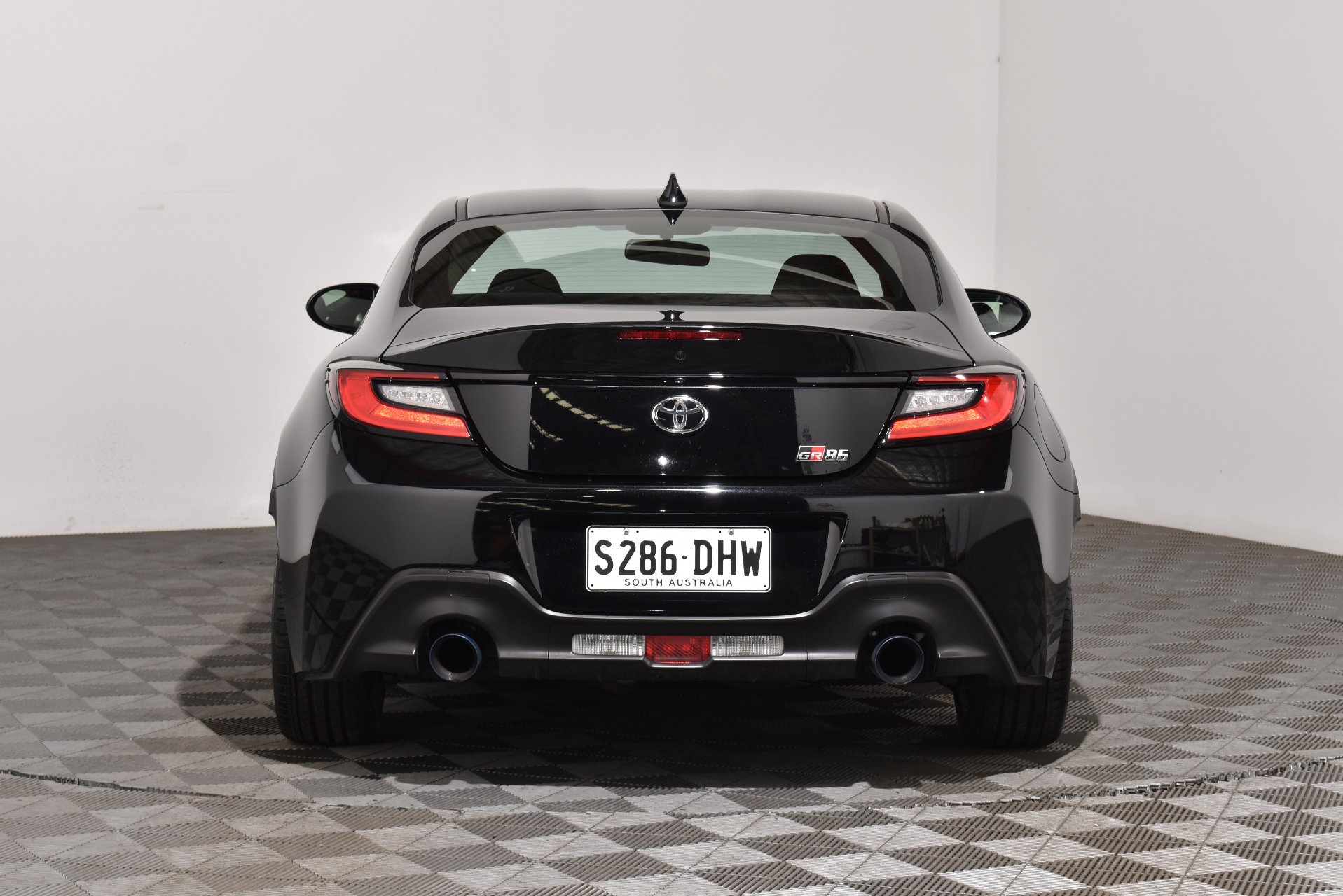 2023 Toyota GR86 GTS — photo 4
