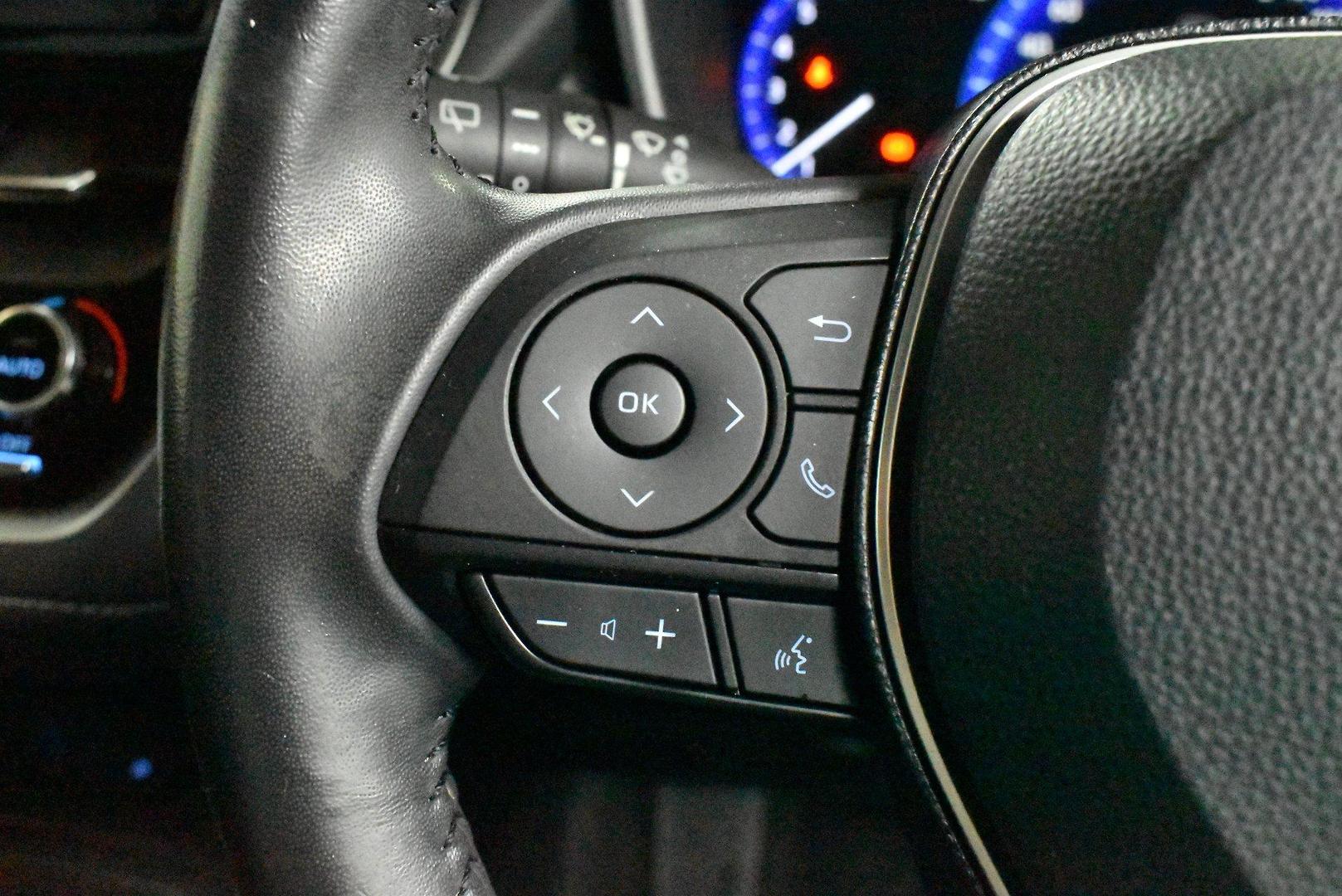 2019 Toyota Corolla ZR Hybrid — photo 21 of 27
