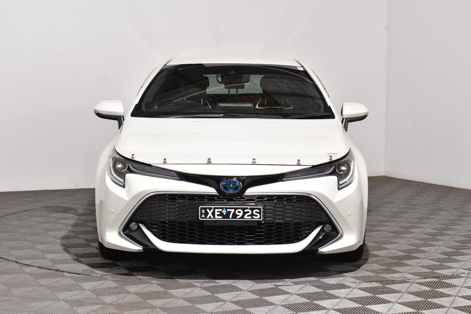 2019 Toyota Corolla ZR Hybrid — photo 3 of 27