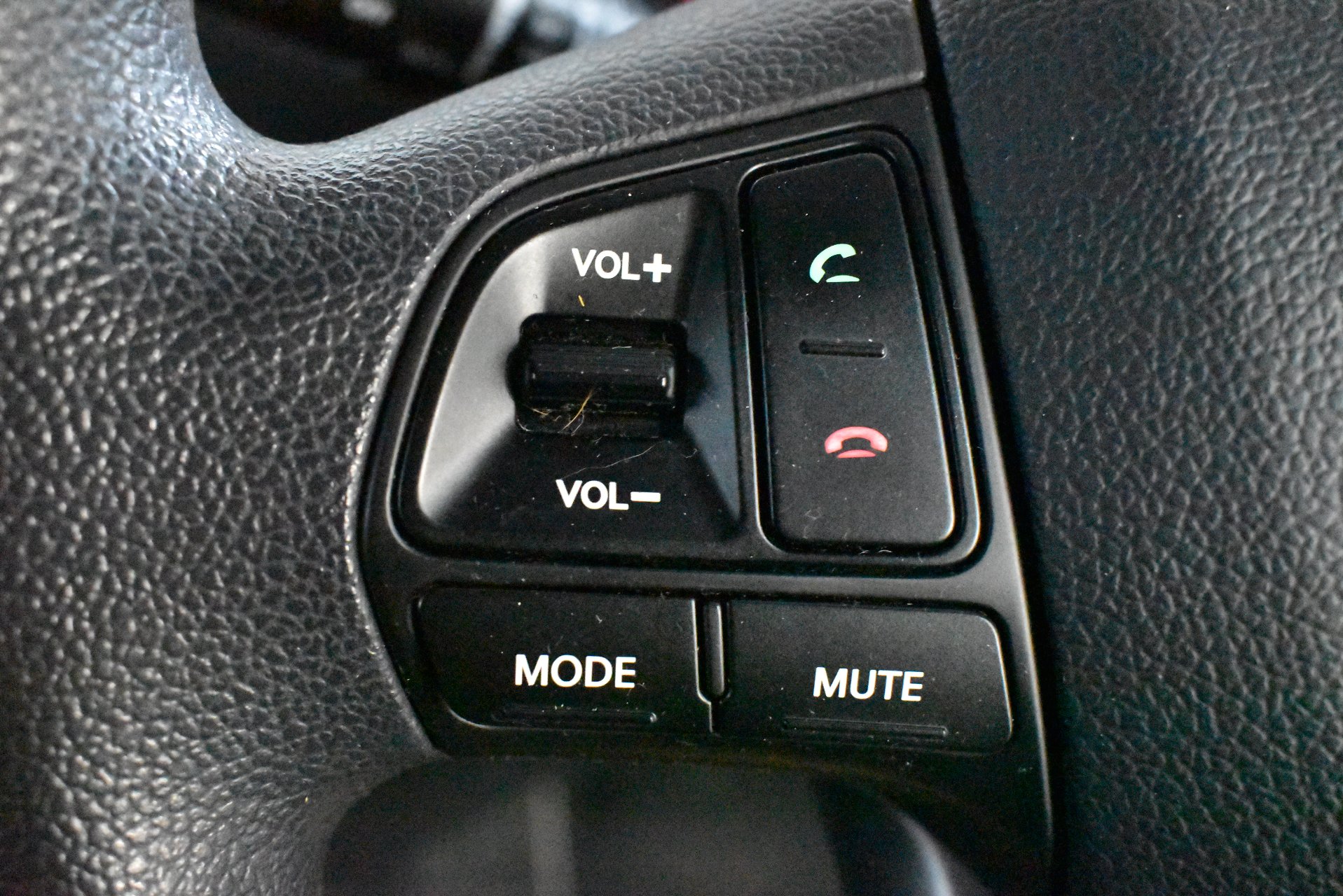 2014 Kia Rio S — photo 20